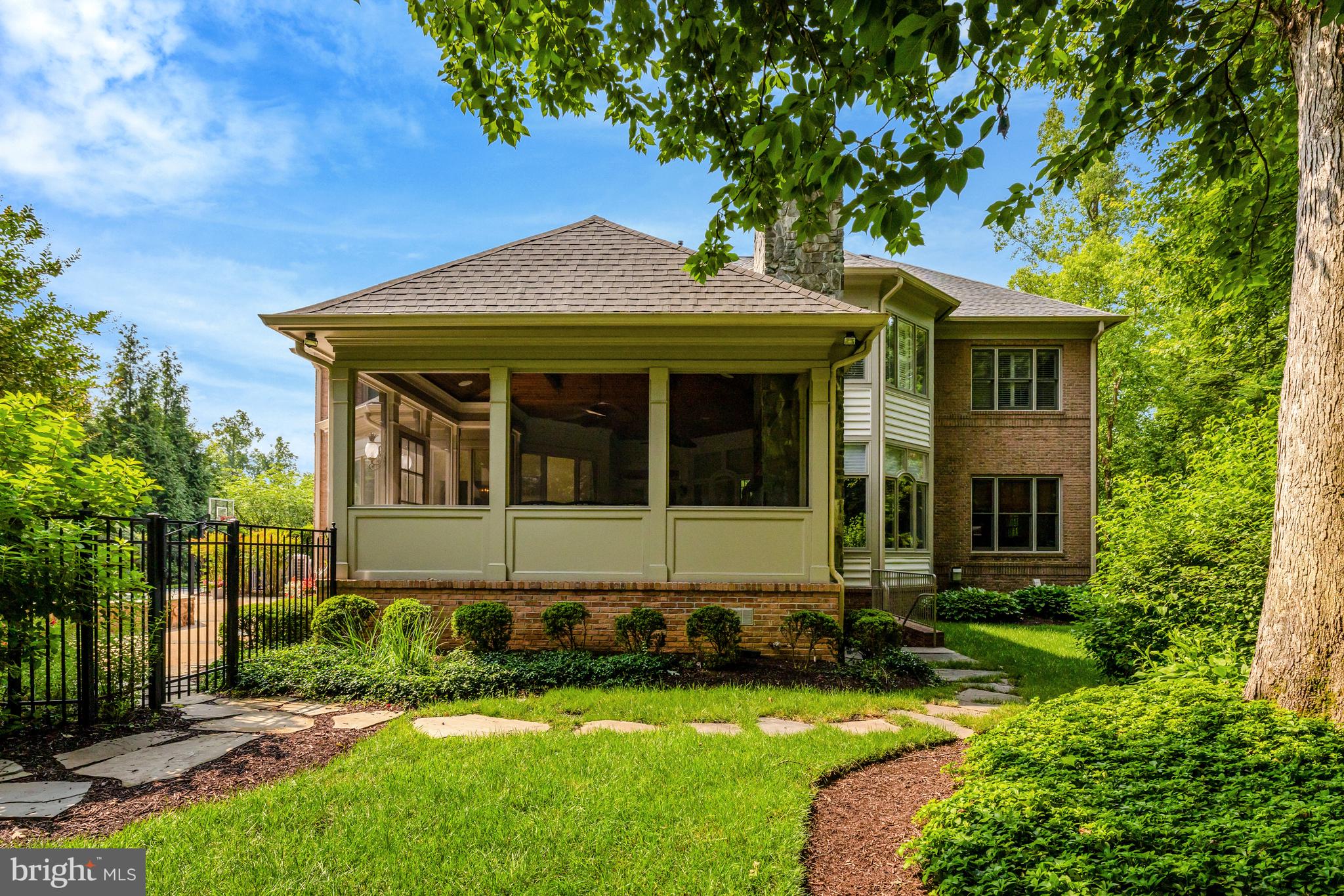 ESTATES AT LONGWOOD - Residential