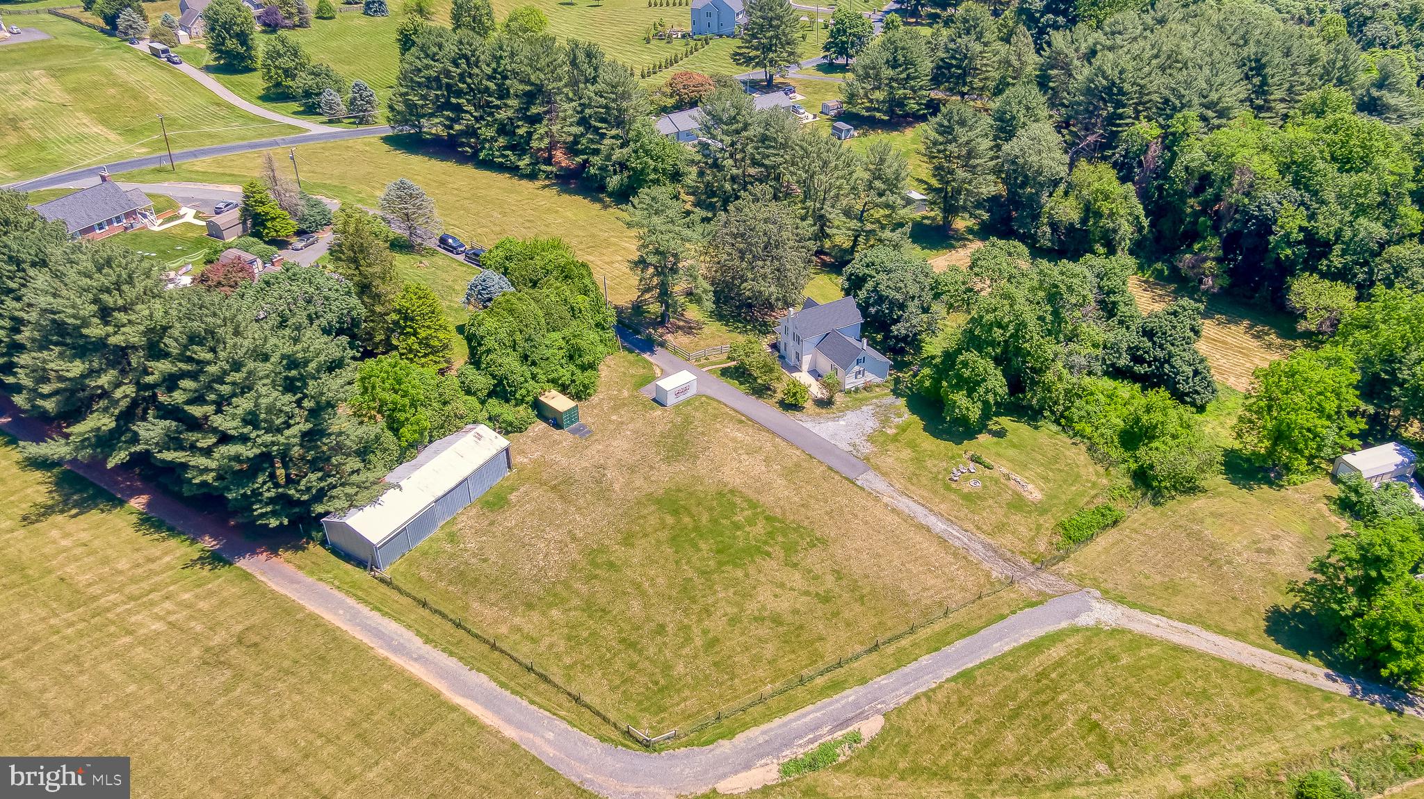 FALLSTON MEAD - Residential