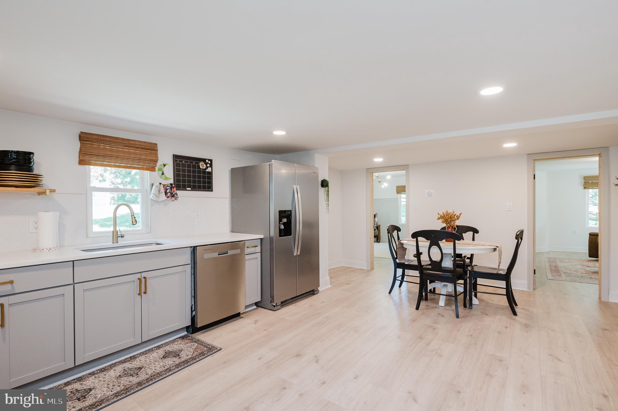 FALLSTON MEAD - Residential