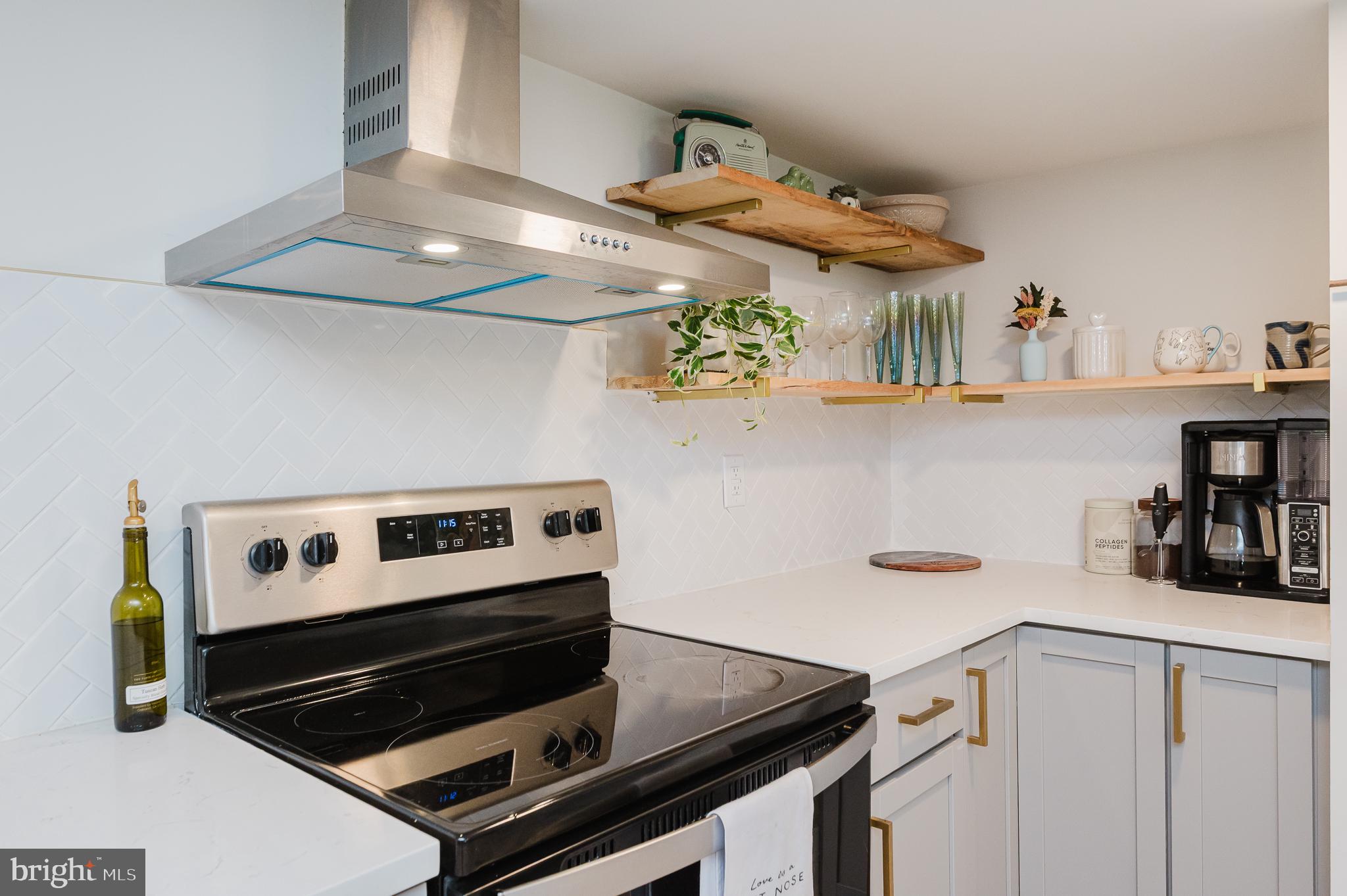 FALLSTON MEAD - Residential