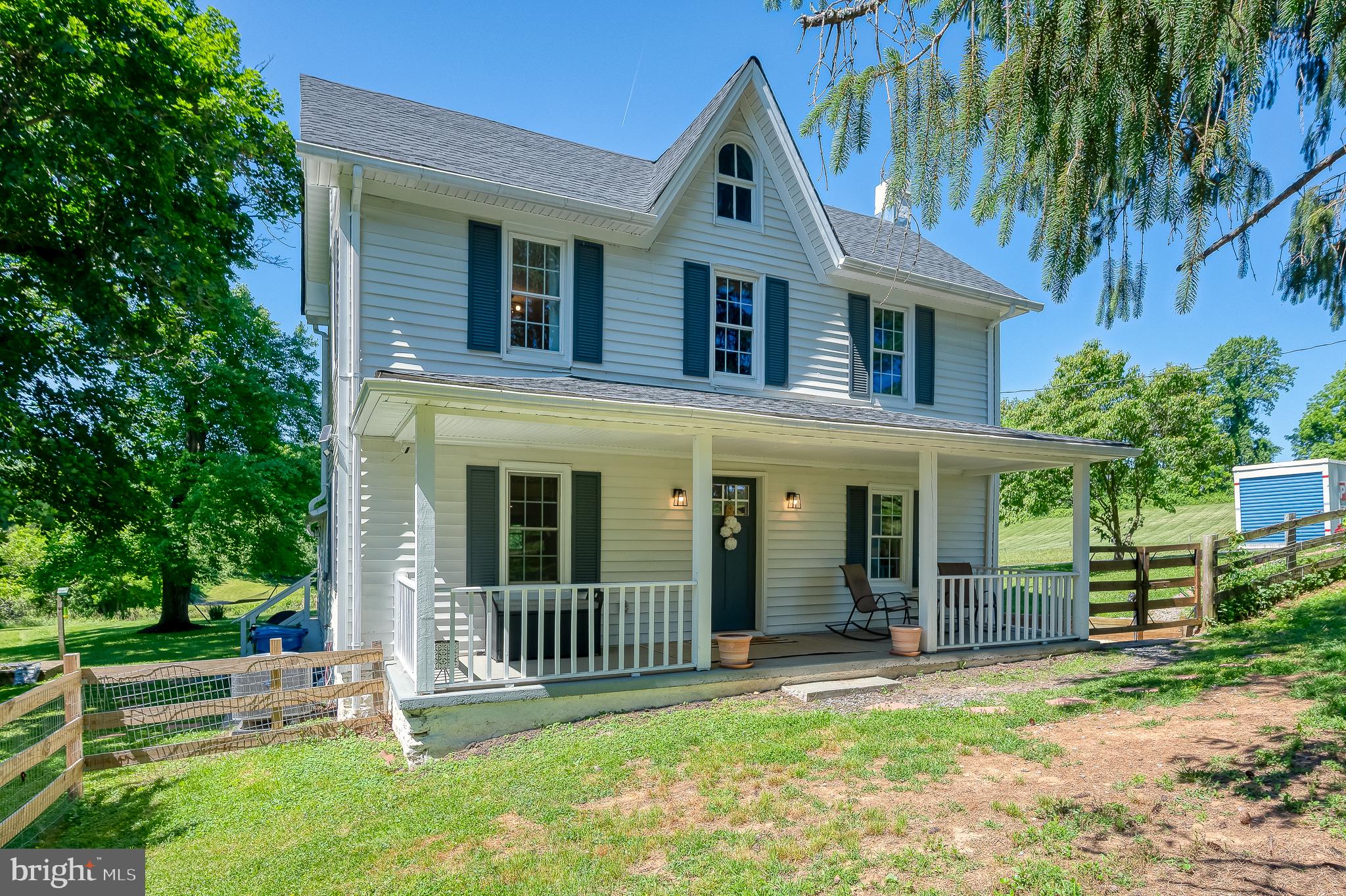 FALLSTON MEAD - Residential