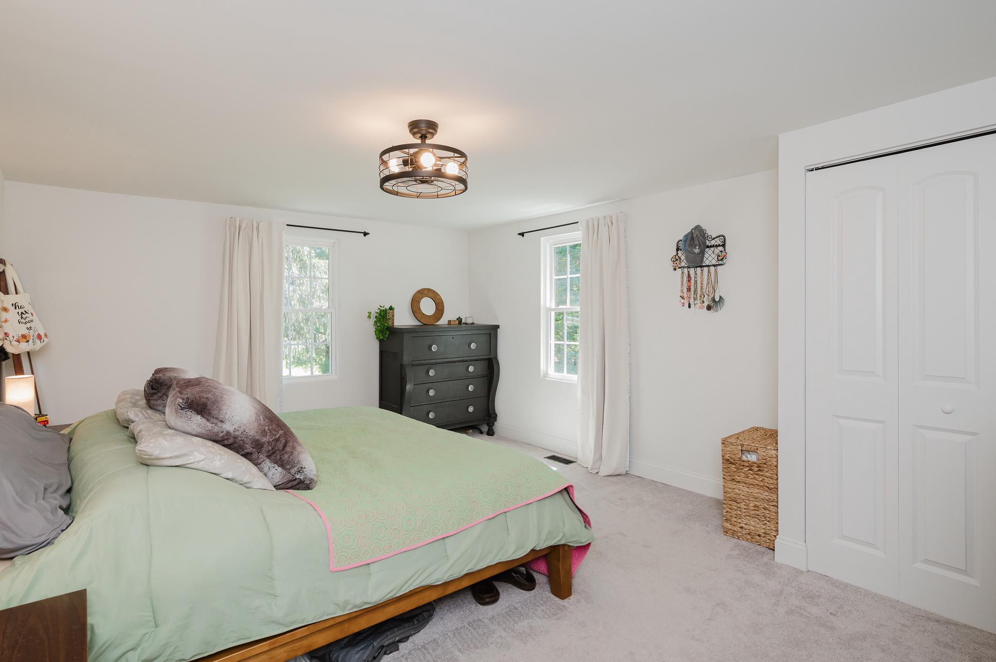 FALLSTON MEAD - Residential