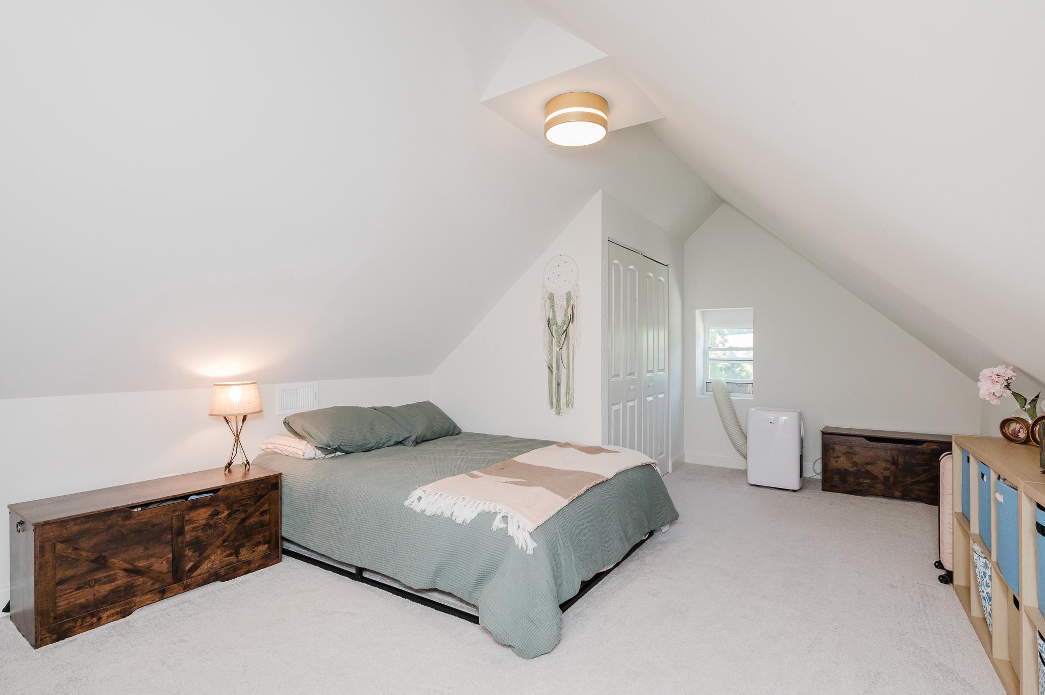 FALLSTON MEAD - Residential
