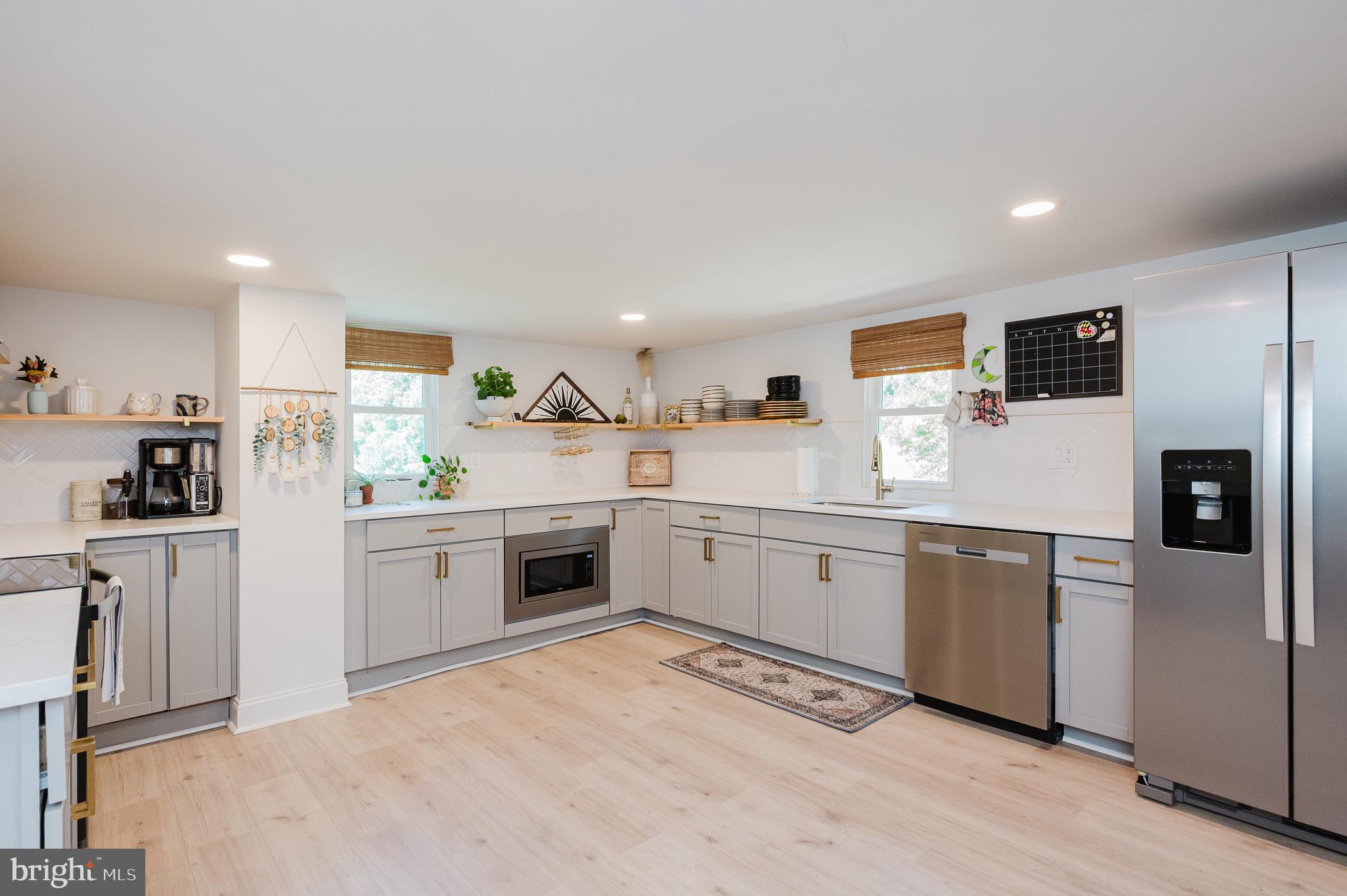 FALLSTON MEAD - Residential