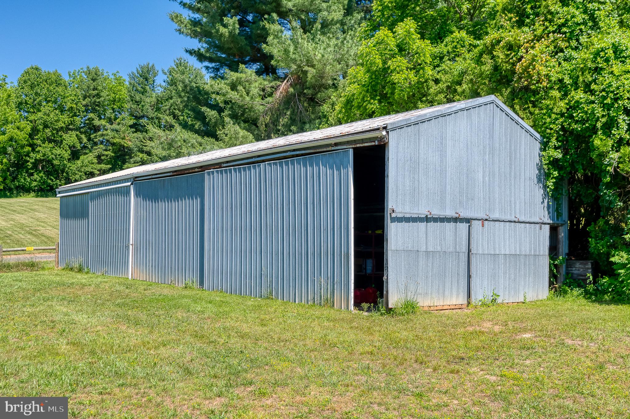 FALLSTON MEAD - Residential