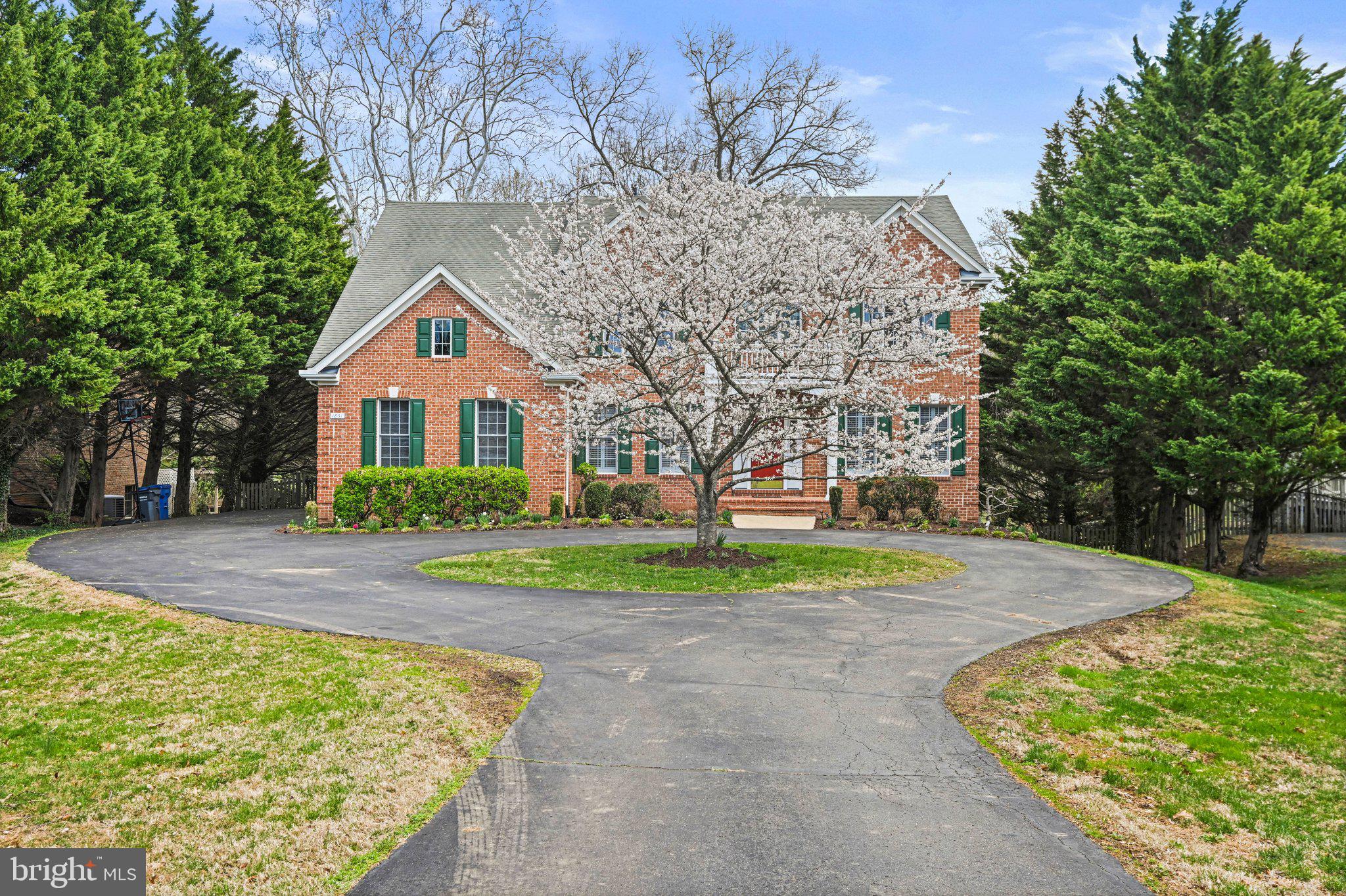 SPRING LAKE - Residential