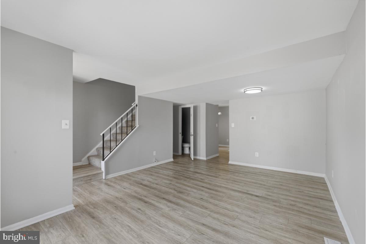 SUGARLAND RUN - Residential