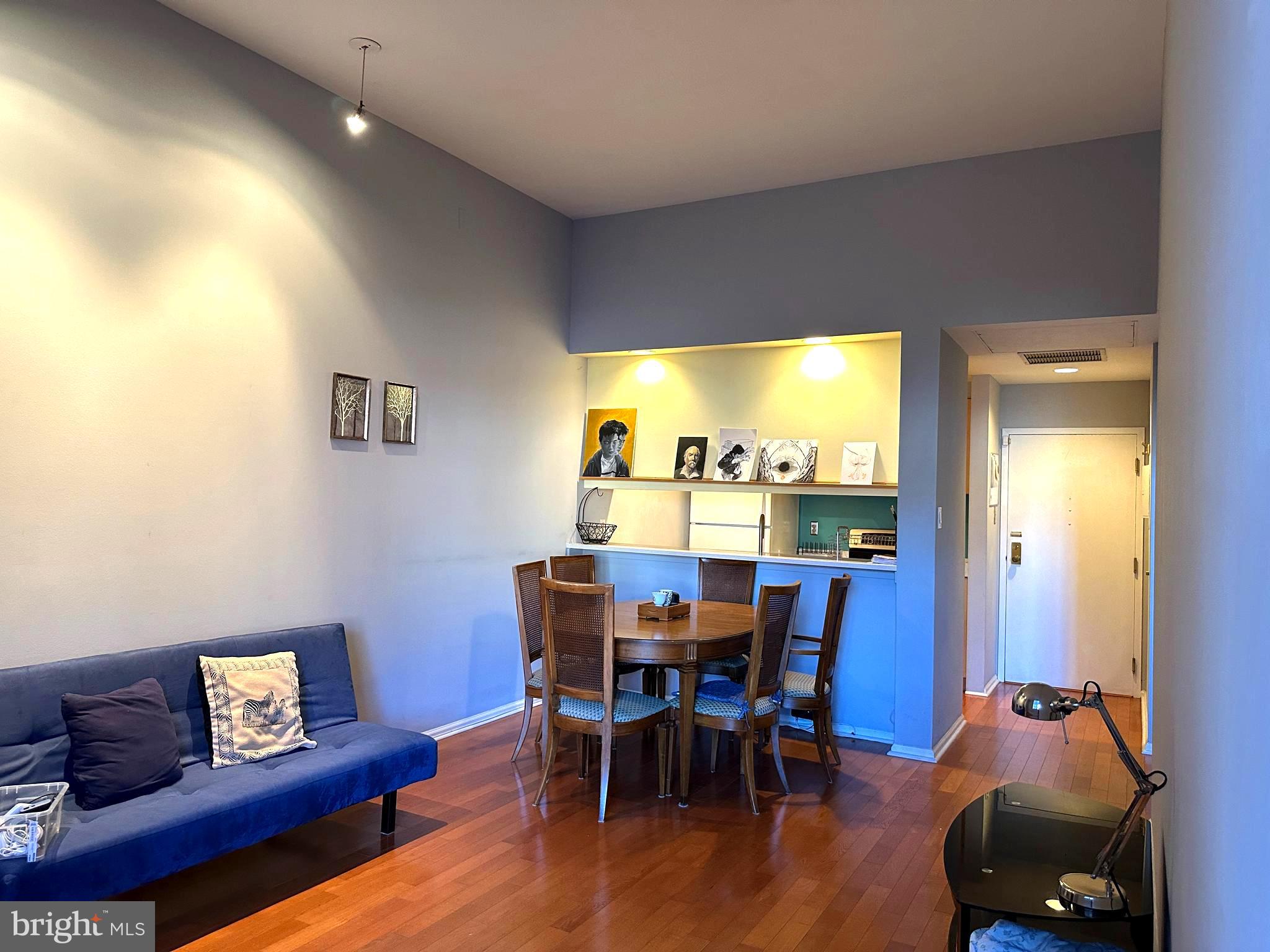 SPRING GARDEN - Residential