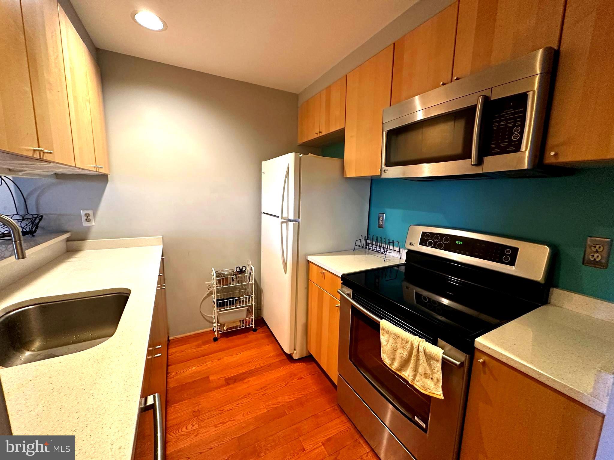 SPRING GARDEN - Residential