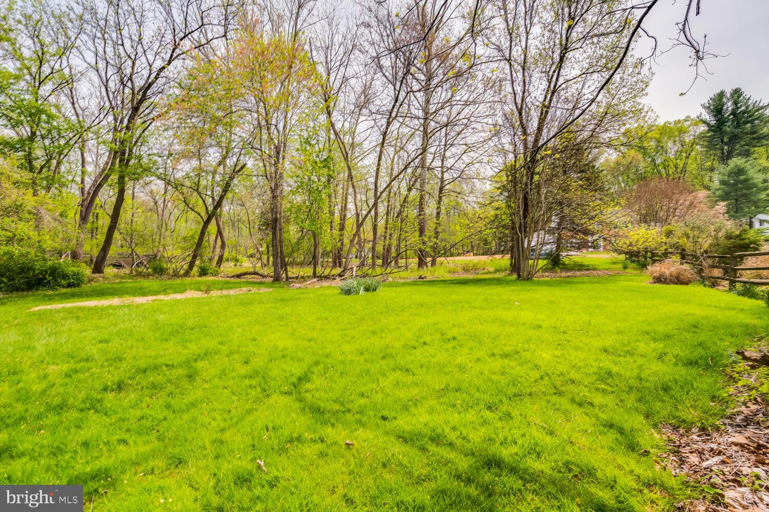 CASHELL WOODS - Residential