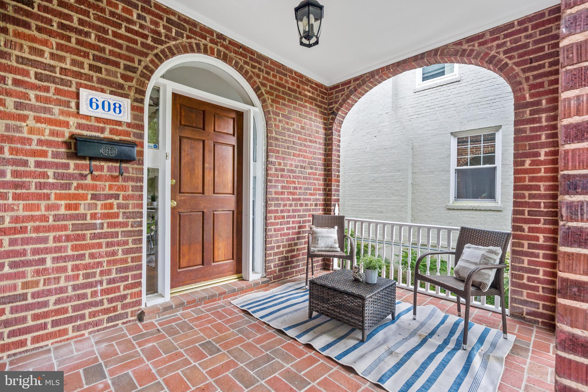SILVER SPRING - Residential