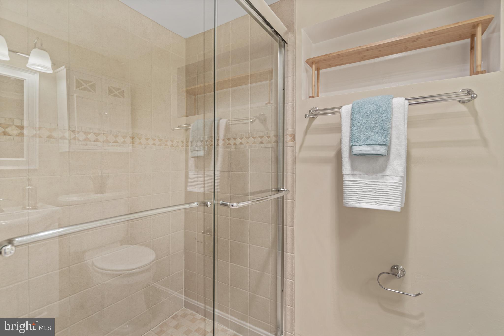 SILVER SPRING - Residential
