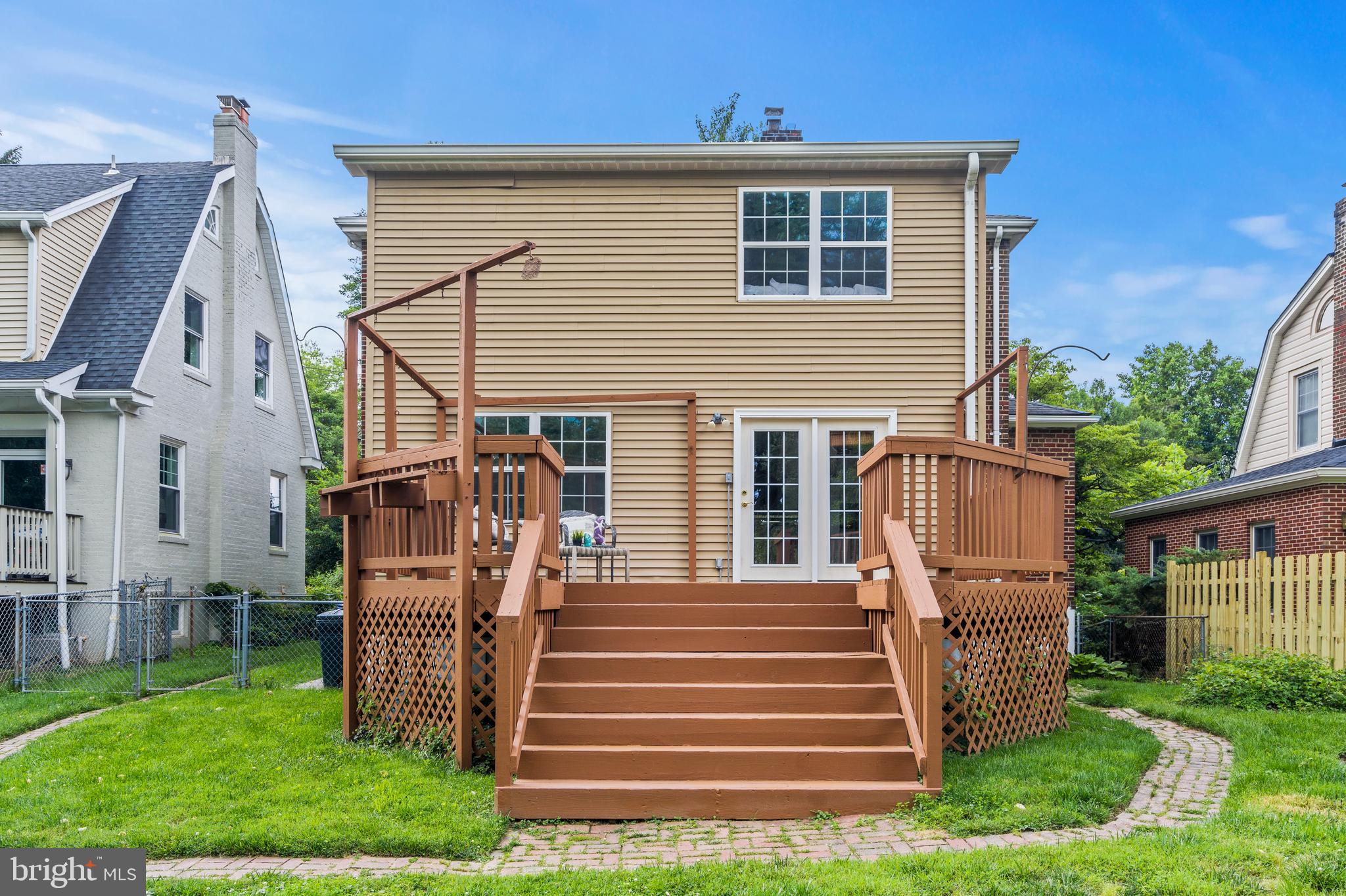 SILVER SPRING - Residential