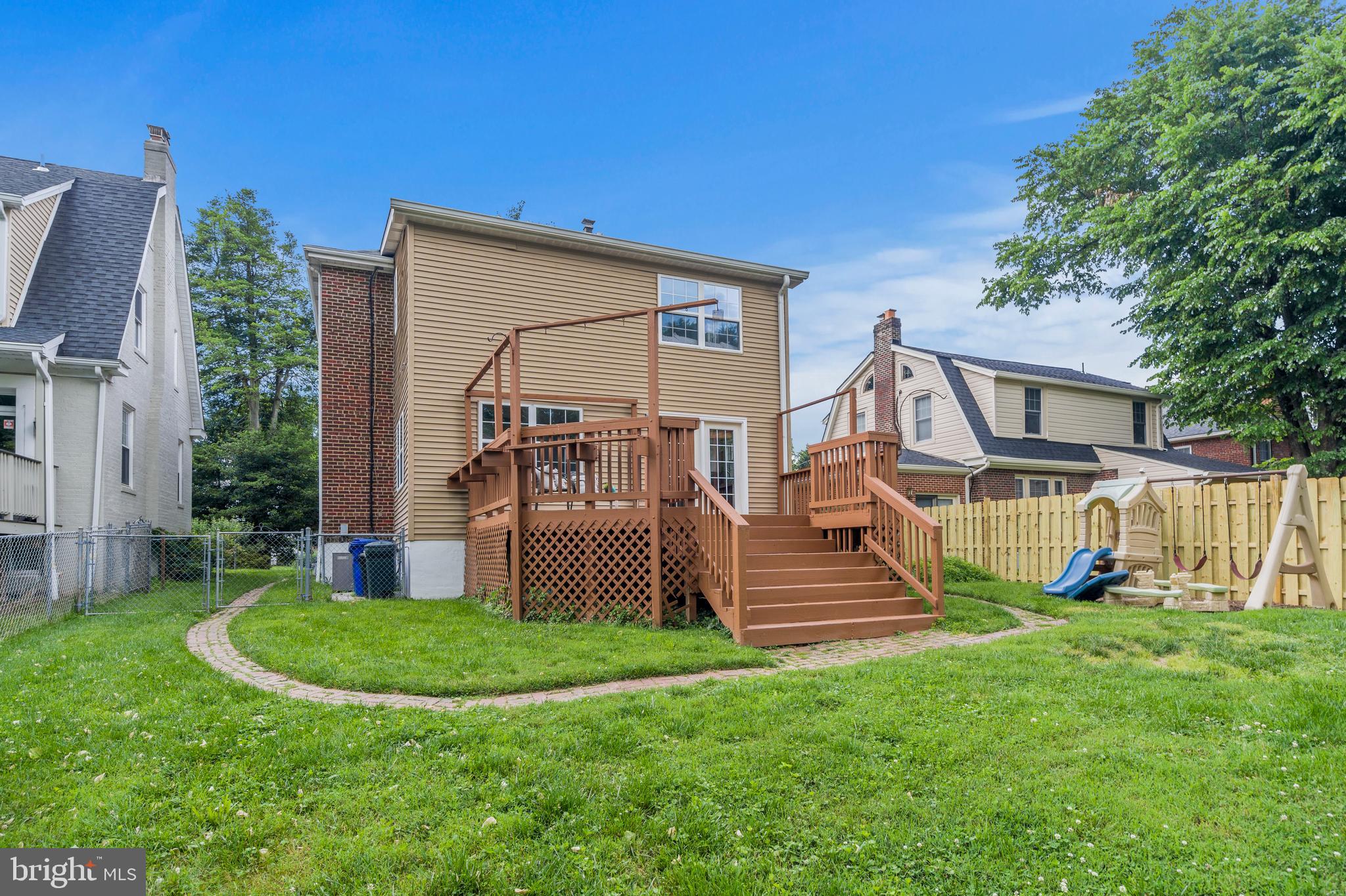 SILVER SPRING - Residential