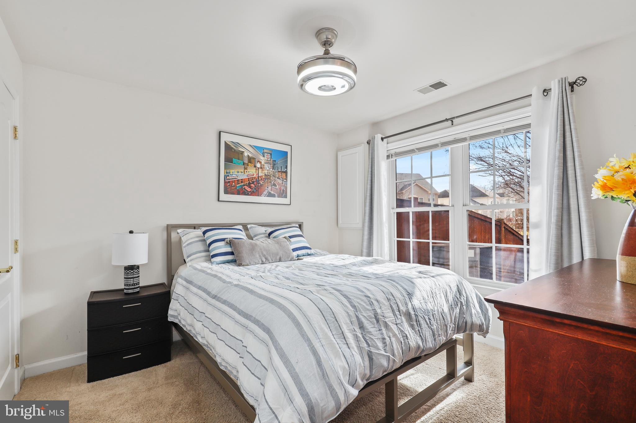 PORT POTOMAC - Residential