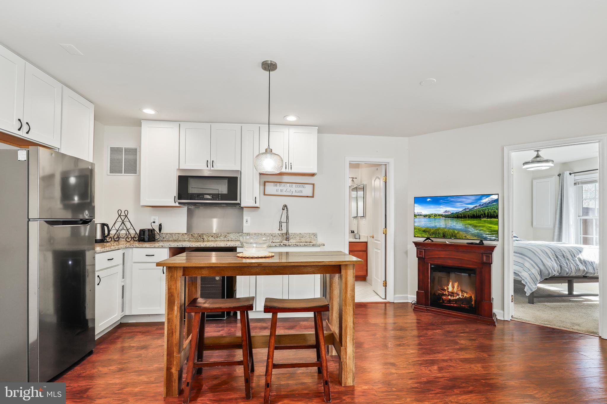 PORT POTOMAC - Residential