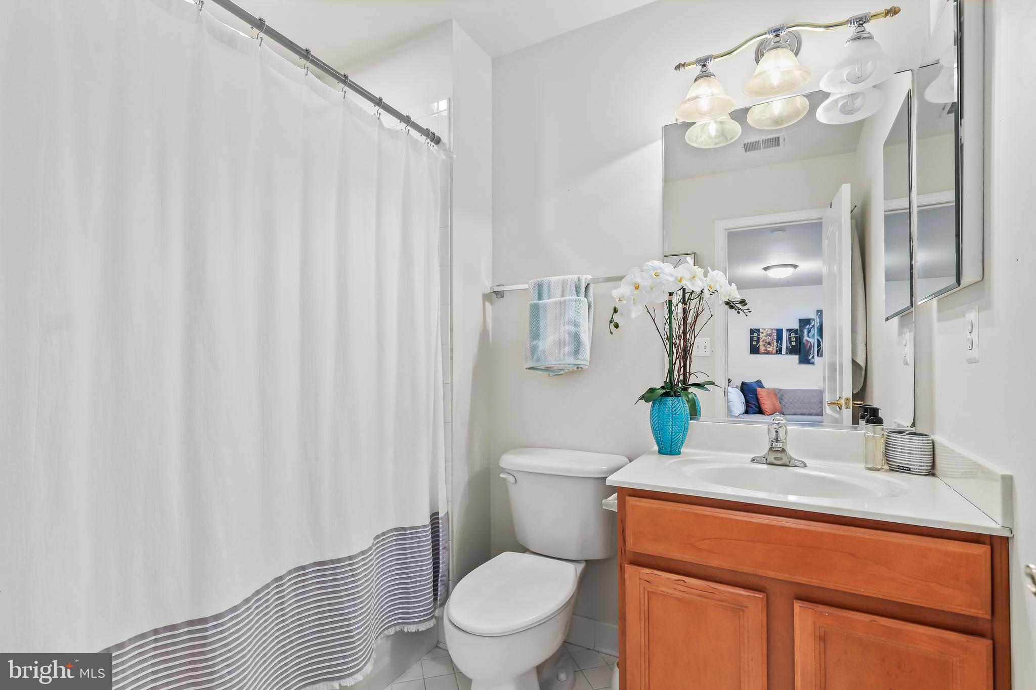 PORT POTOMAC - Residential