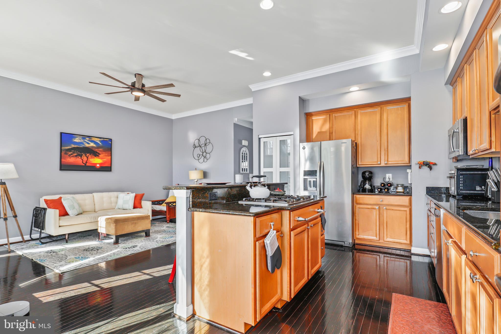 PORT POTOMAC - Residential