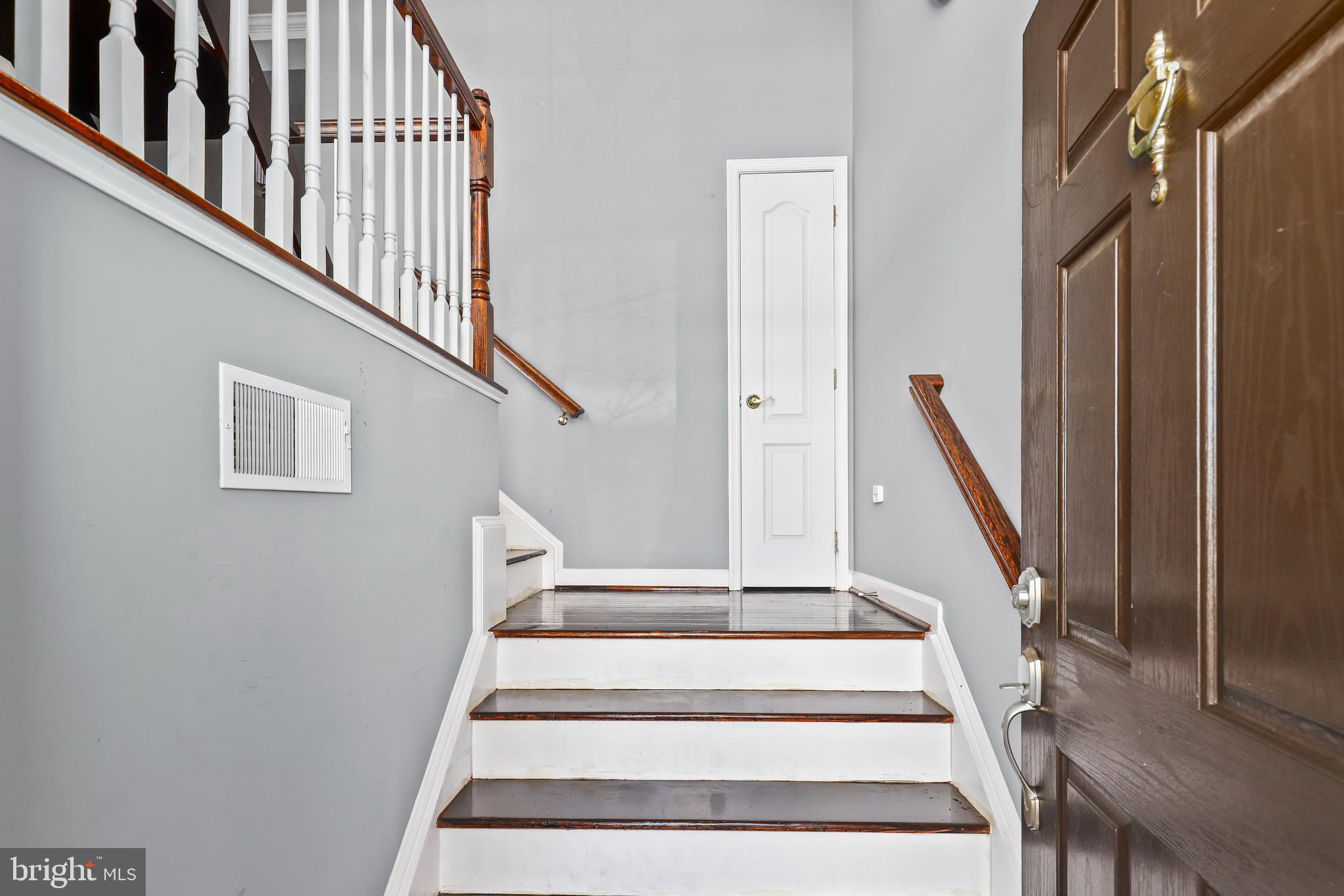PORT POTOMAC - Residential
