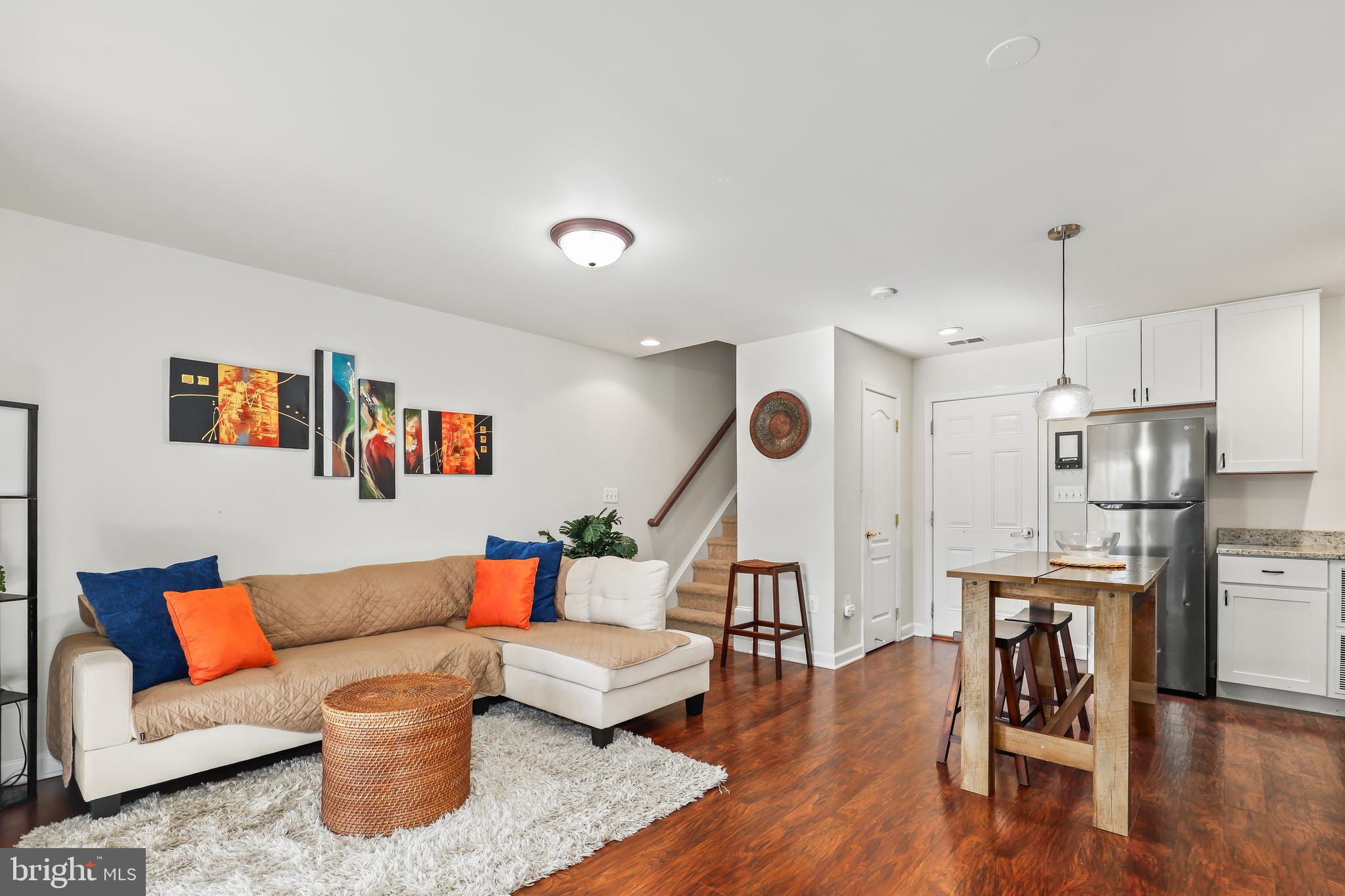 PORT POTOMAC - Residential