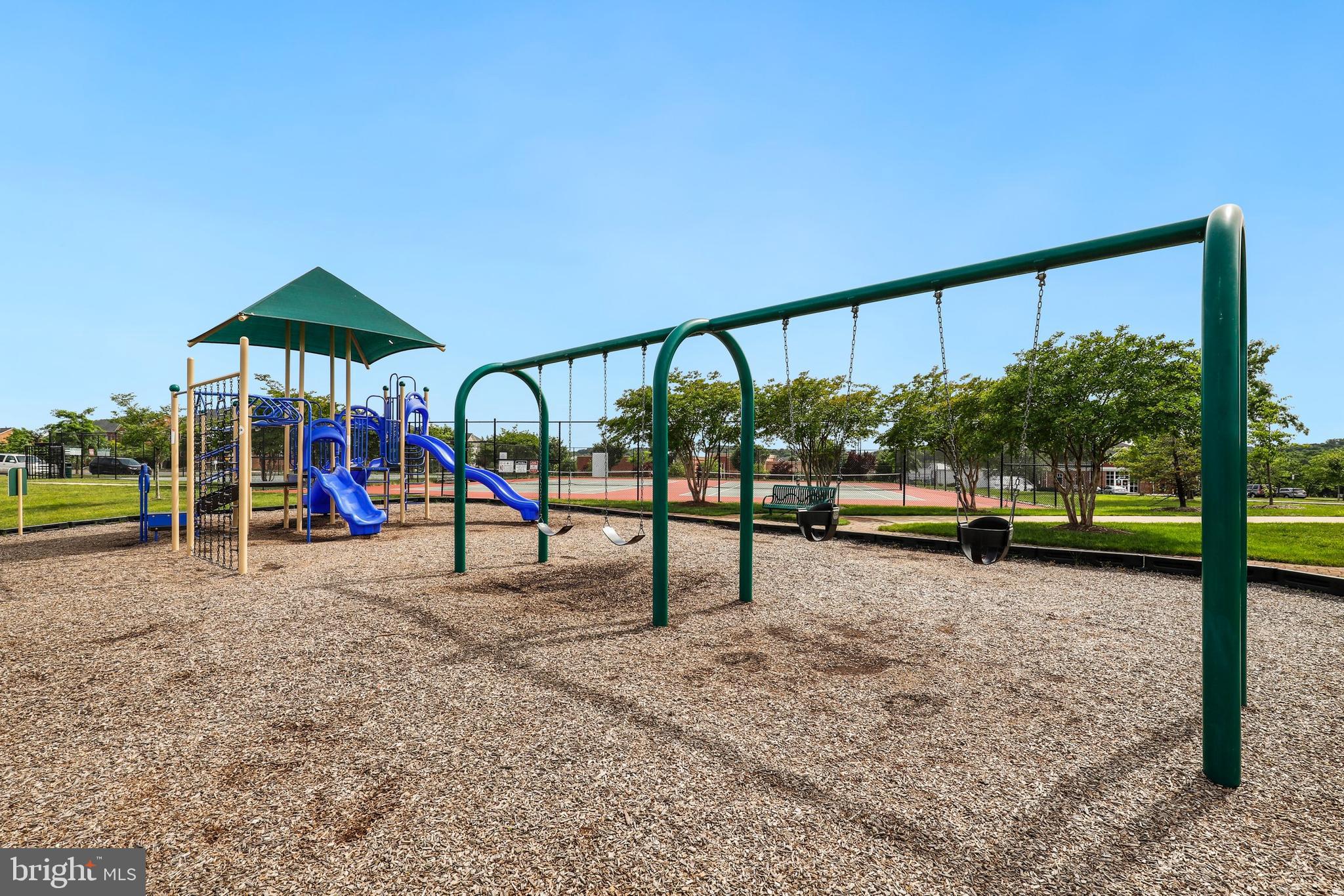 PORT POTOMAC - Residential