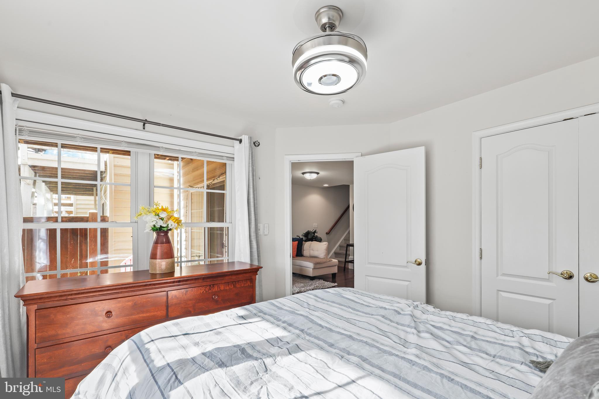 PORT POTOMAC - Residential
