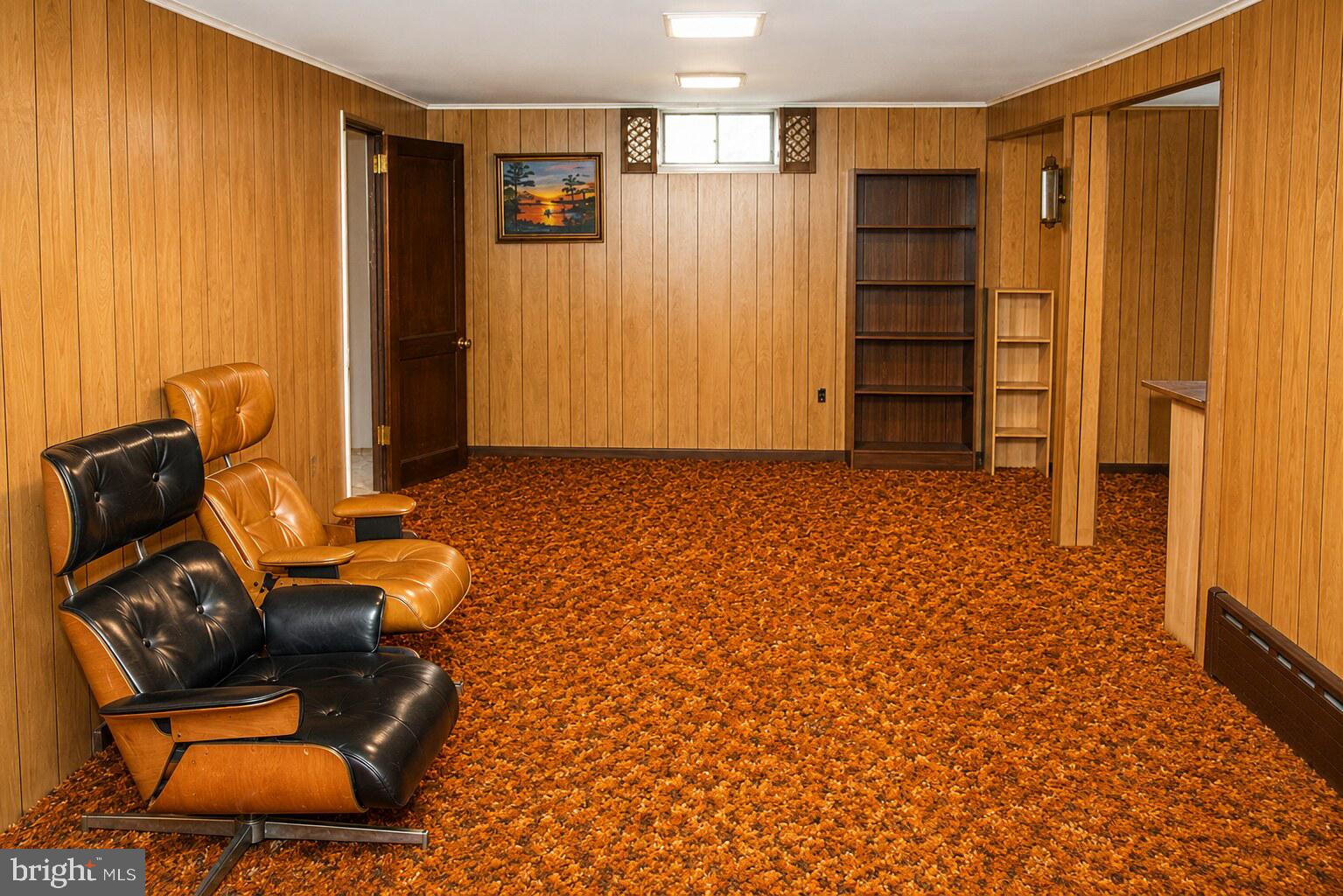 ELIZABETHTOWN - Residential