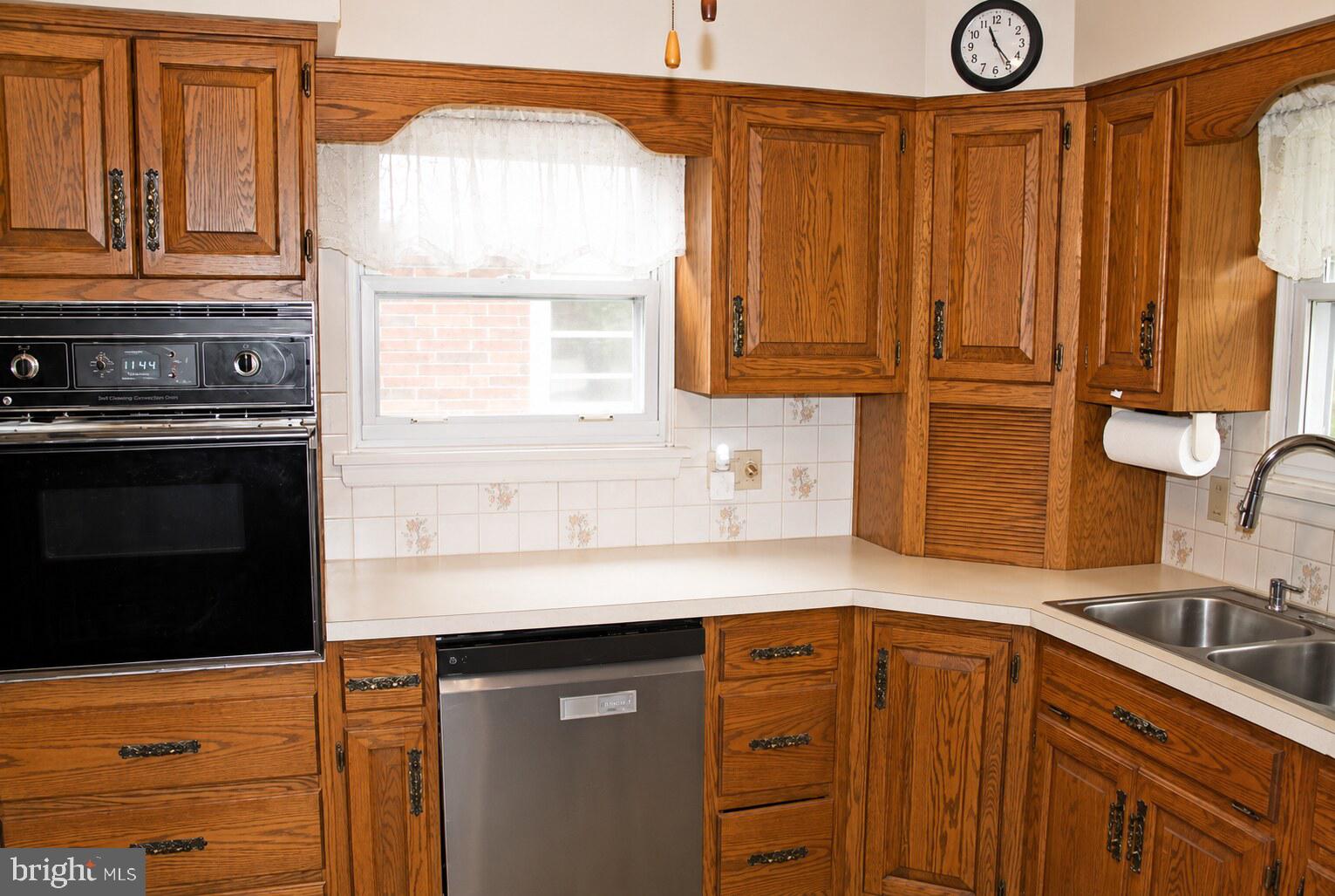 ELIZABETHTOWN - Residential