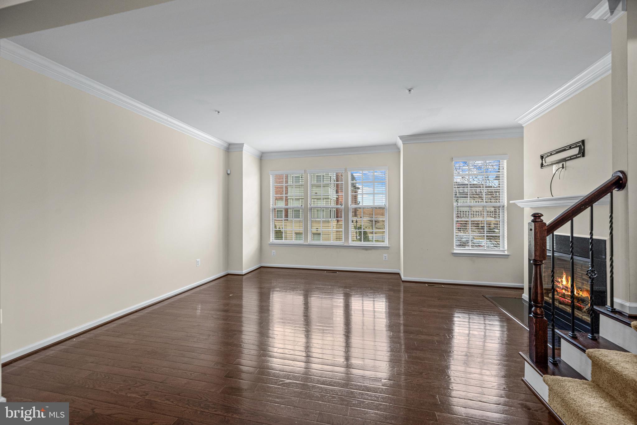 POTOMAC OVERLOOK - Residential Lease