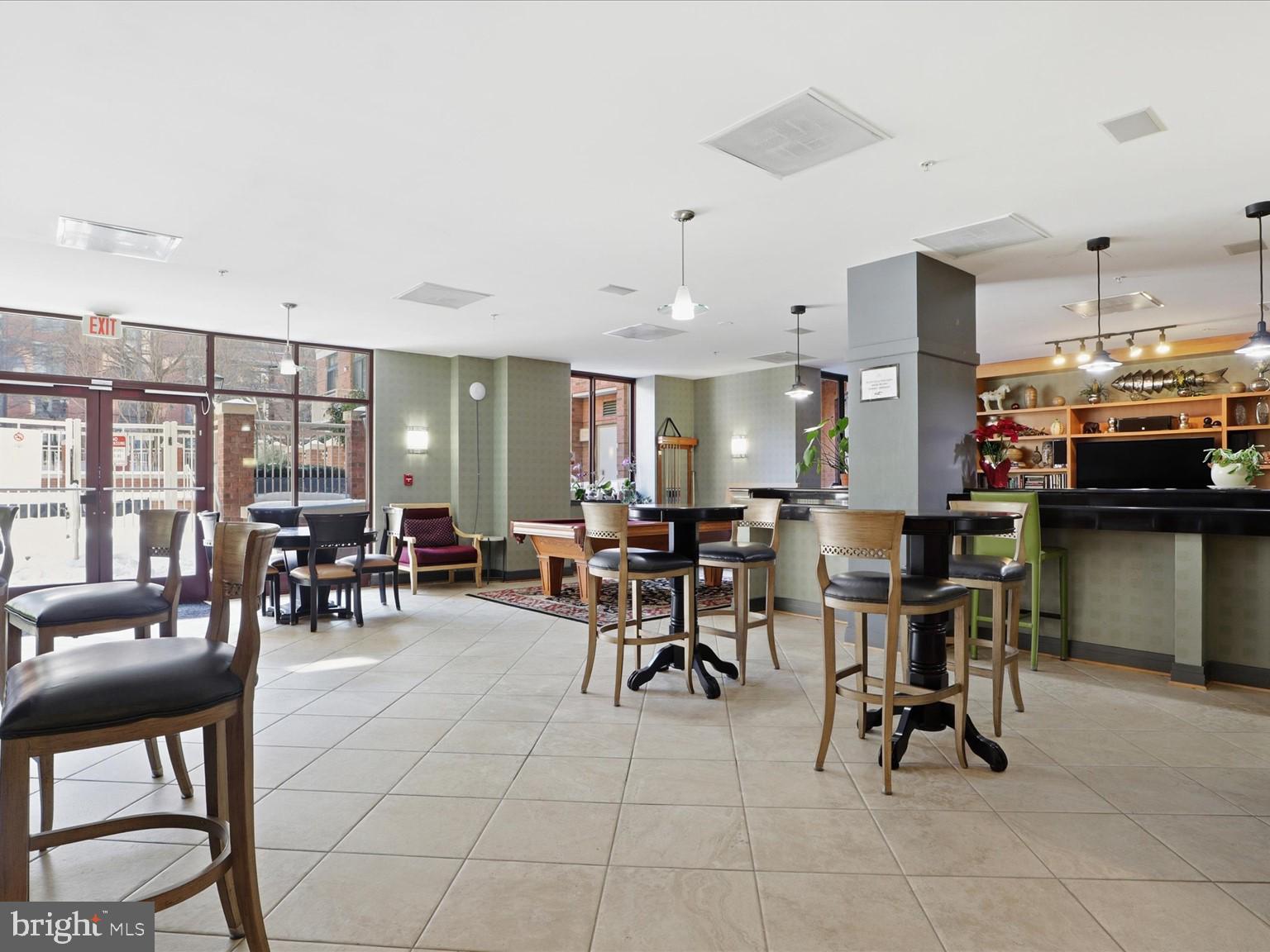 RESIDENCES AT STATION SQUARE - Residential
