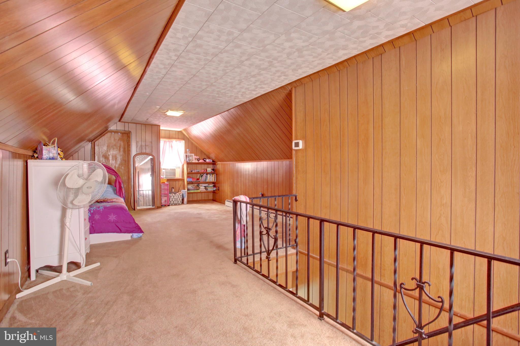 COLUMBIA - Residential