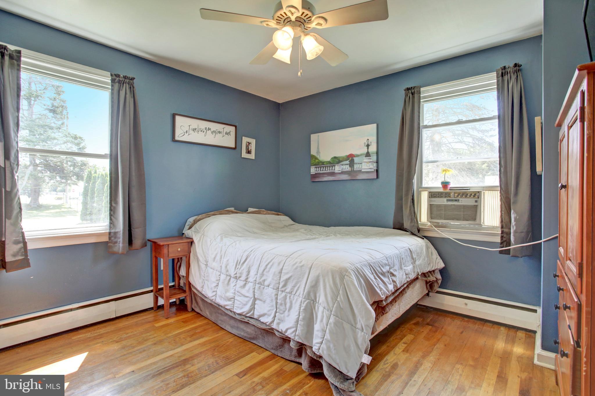 COLUMBIA - Residential