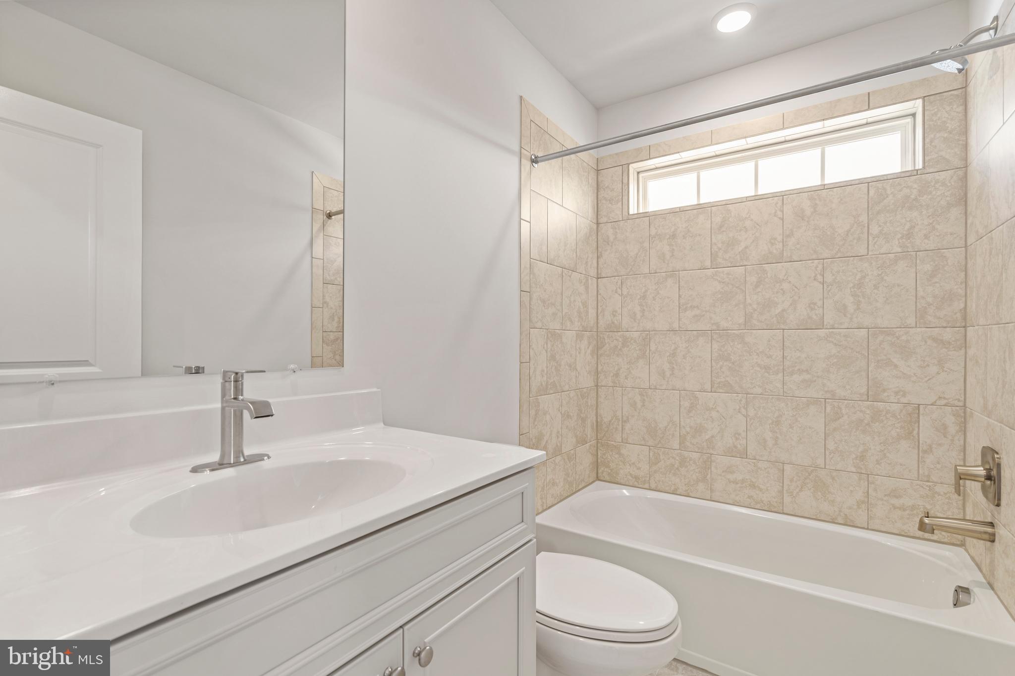 PATAPSCO GLEN - Residential Lease