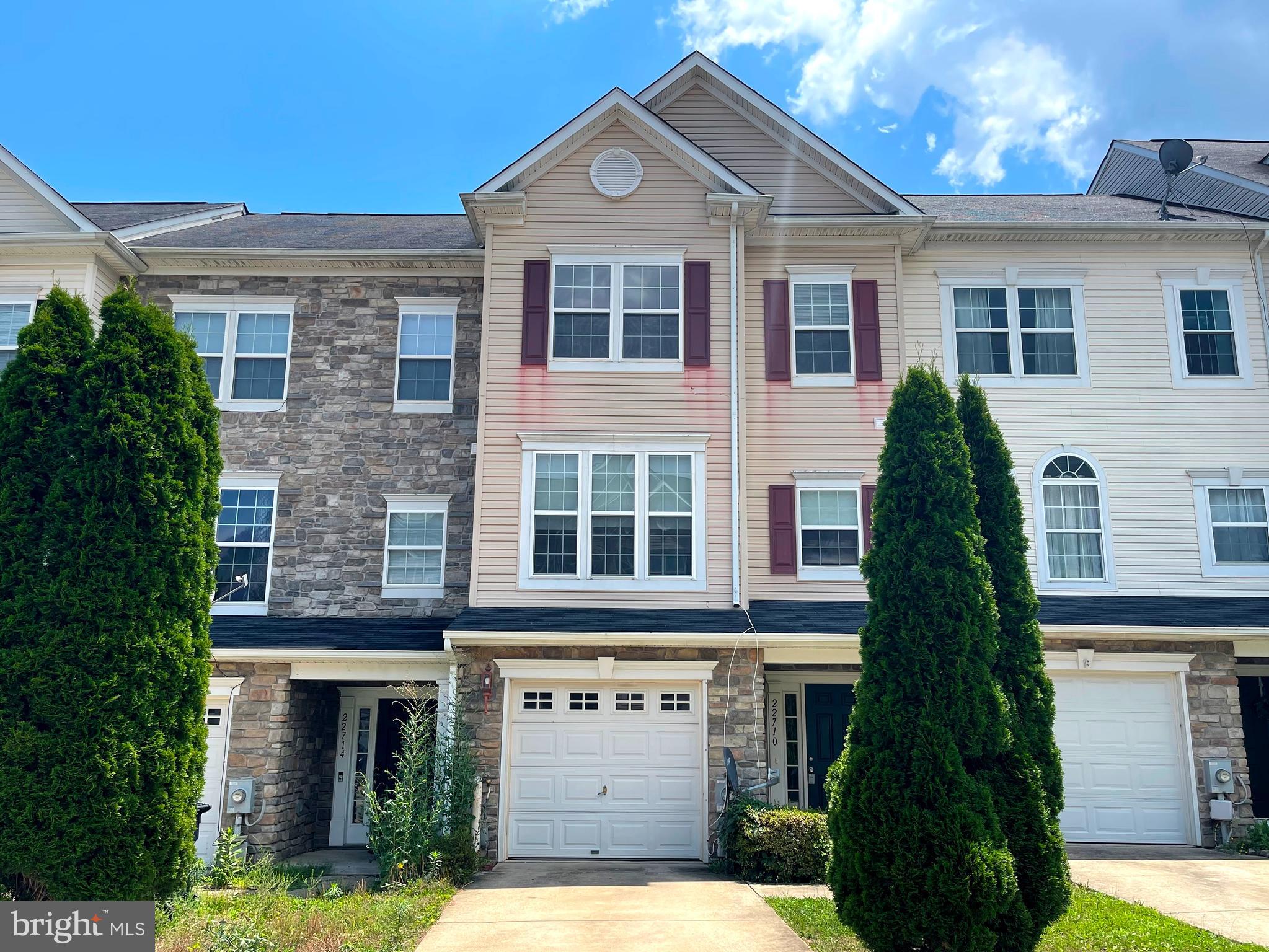 MAZEL - Residential Lease