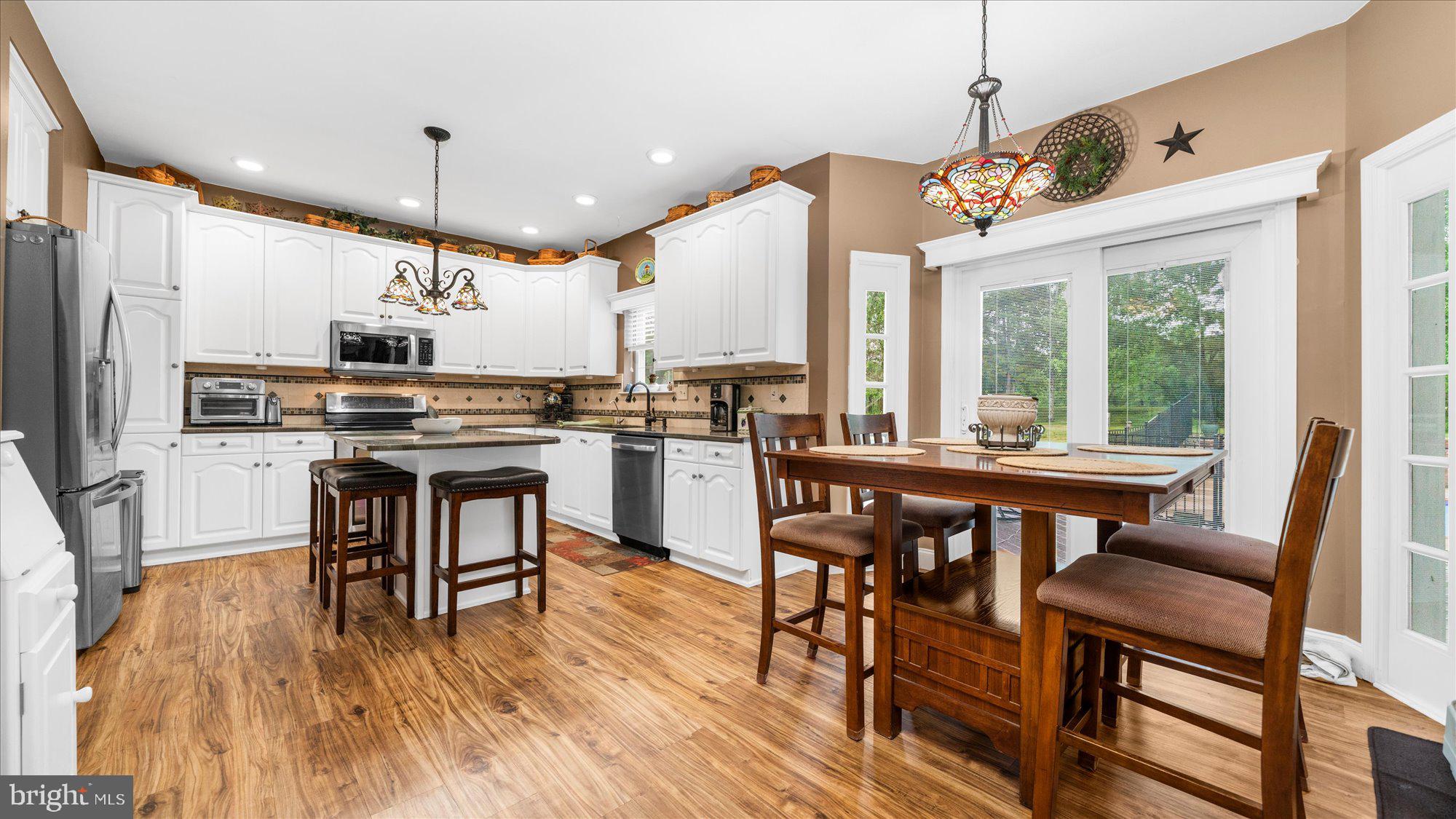 WILLOW GATE FARM - Residential
