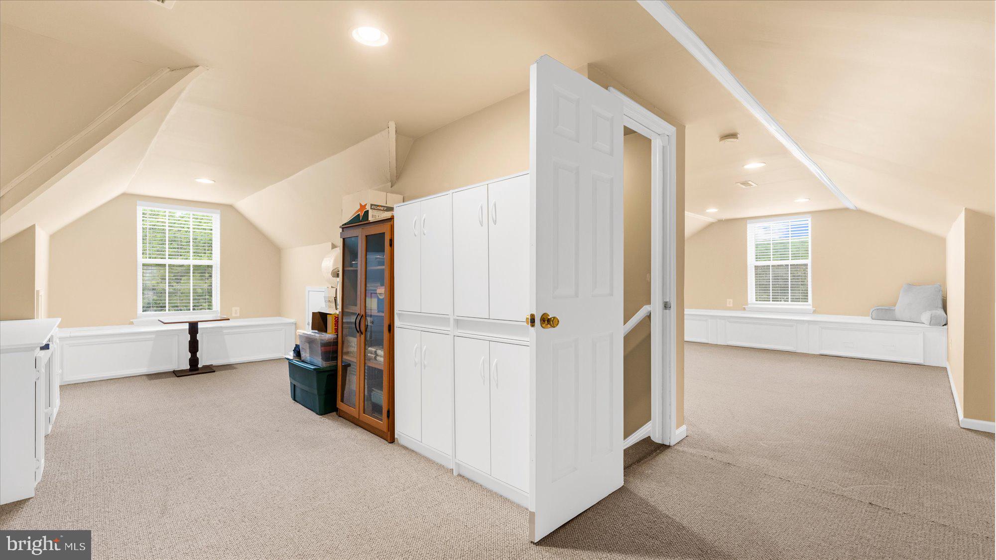 WILLOW GATE FARM - Residential