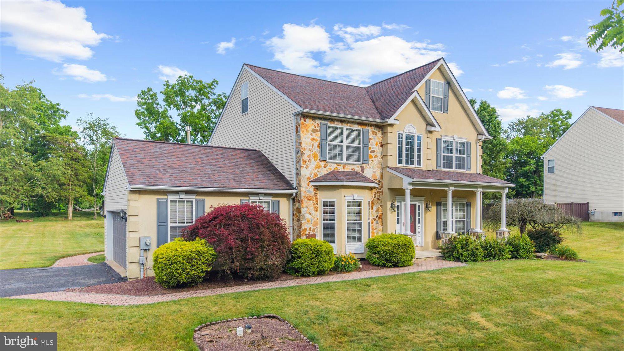 WILLOW GATE FARM - Residential