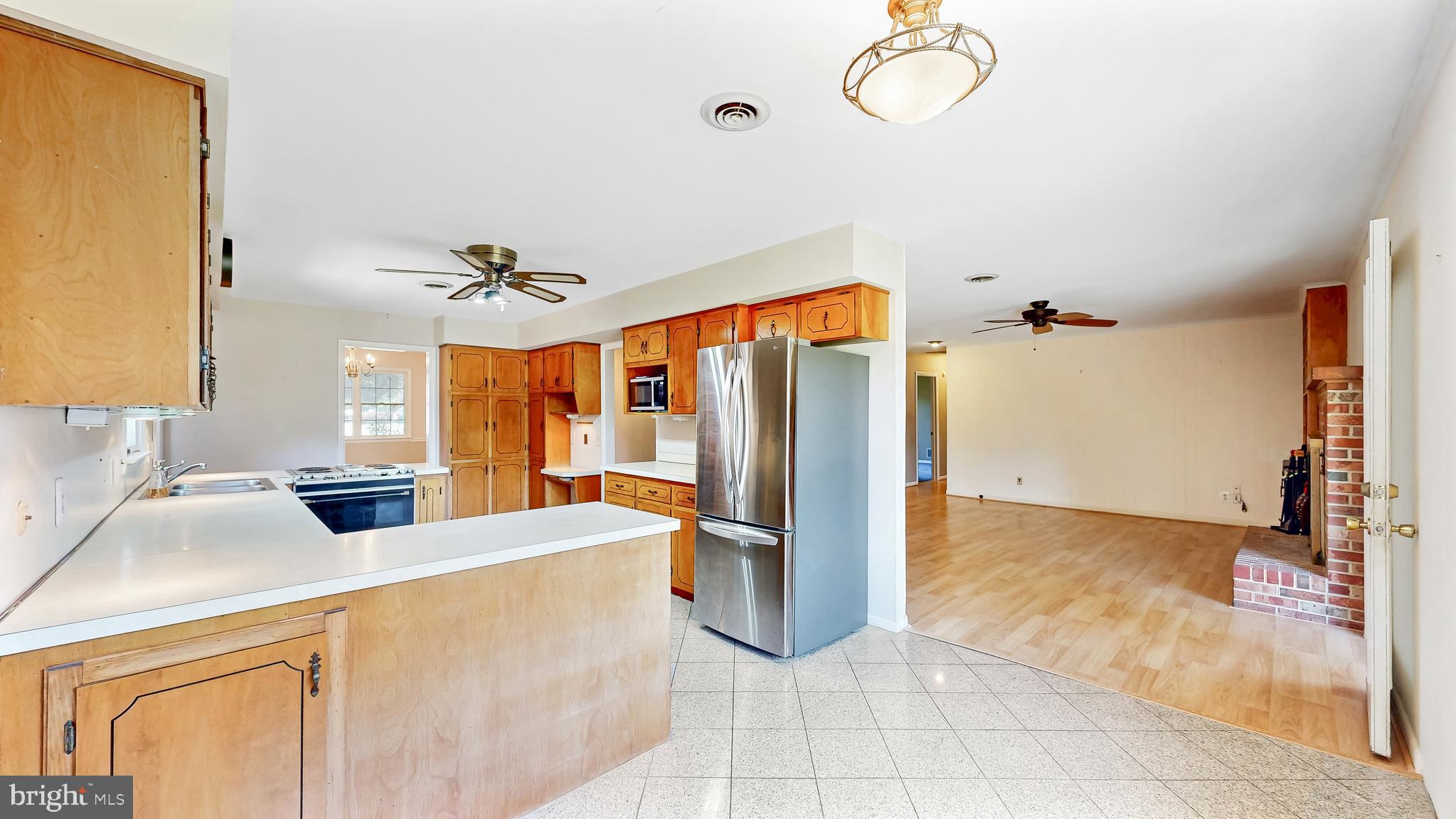 WINDING CREEK VILLAGE - Residential