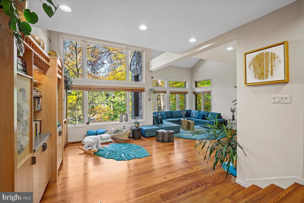 BANNOCKBURN - Residential