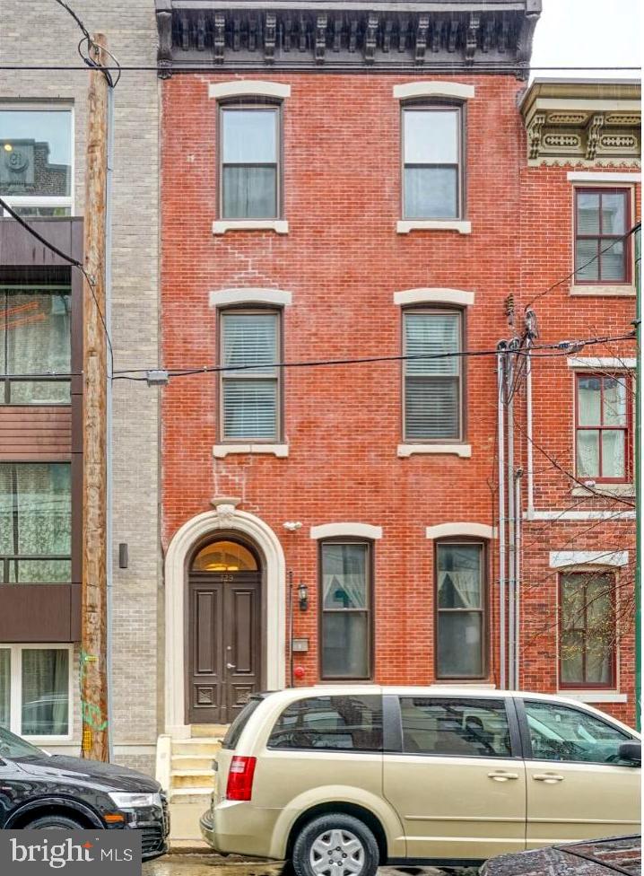 BELLA VISTA - Residential Lease