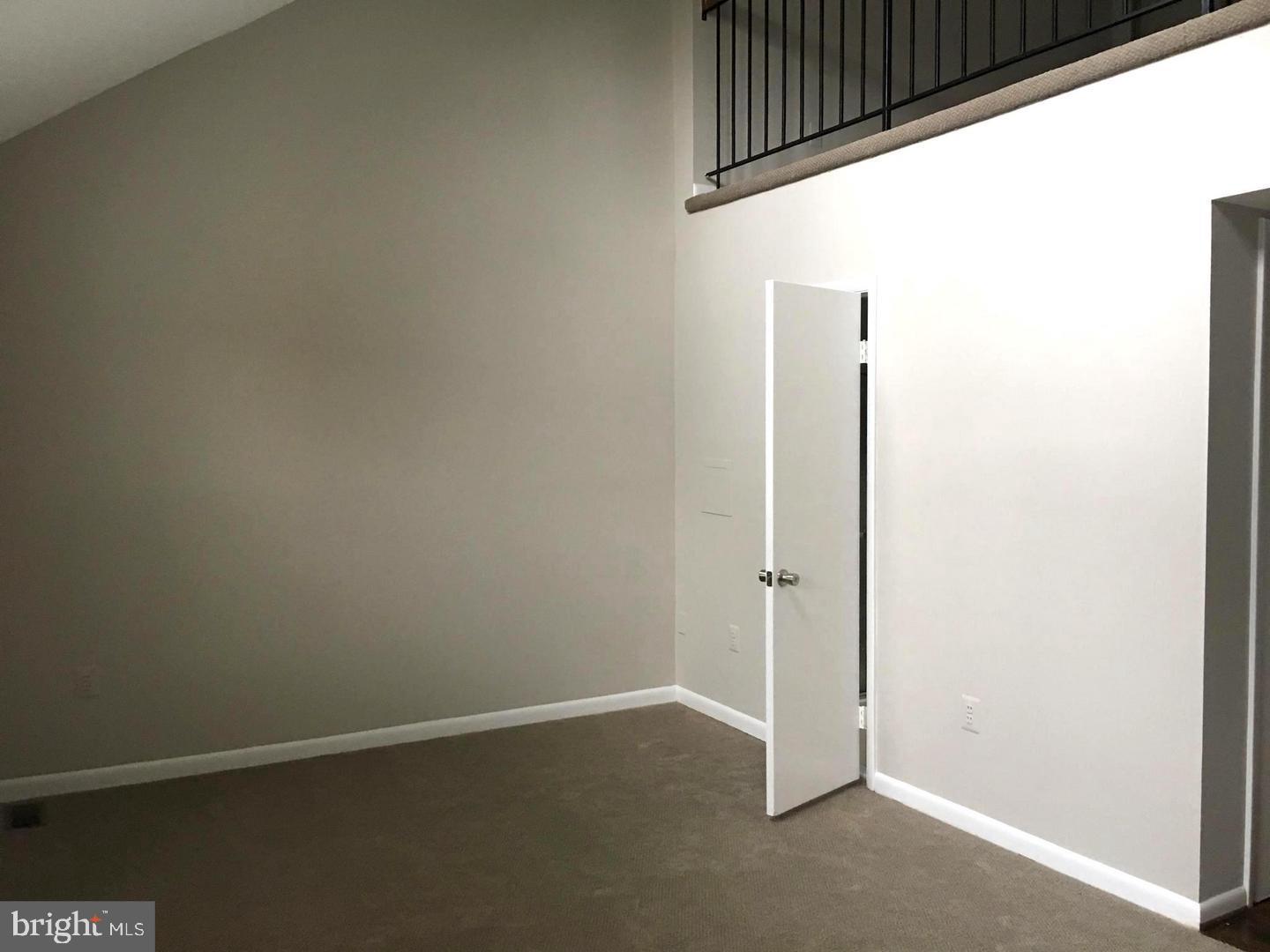 GROSVENOR MEWS - Residential Lease