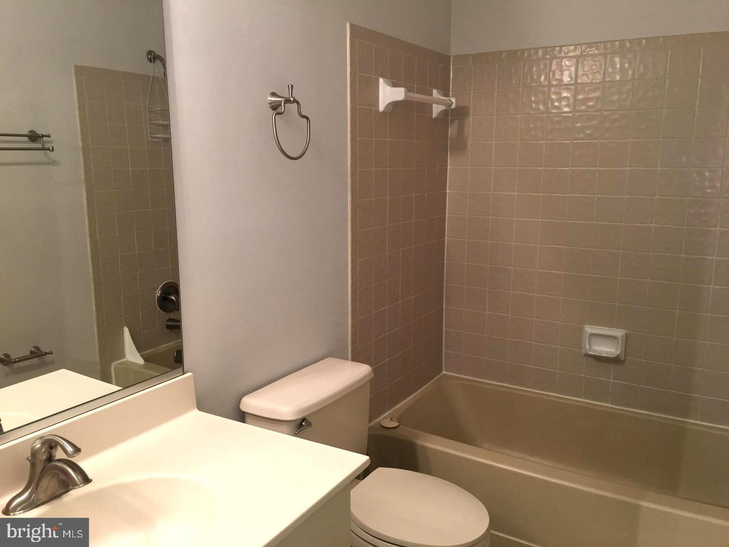 GROSVENOR MEWS - Residential Lease