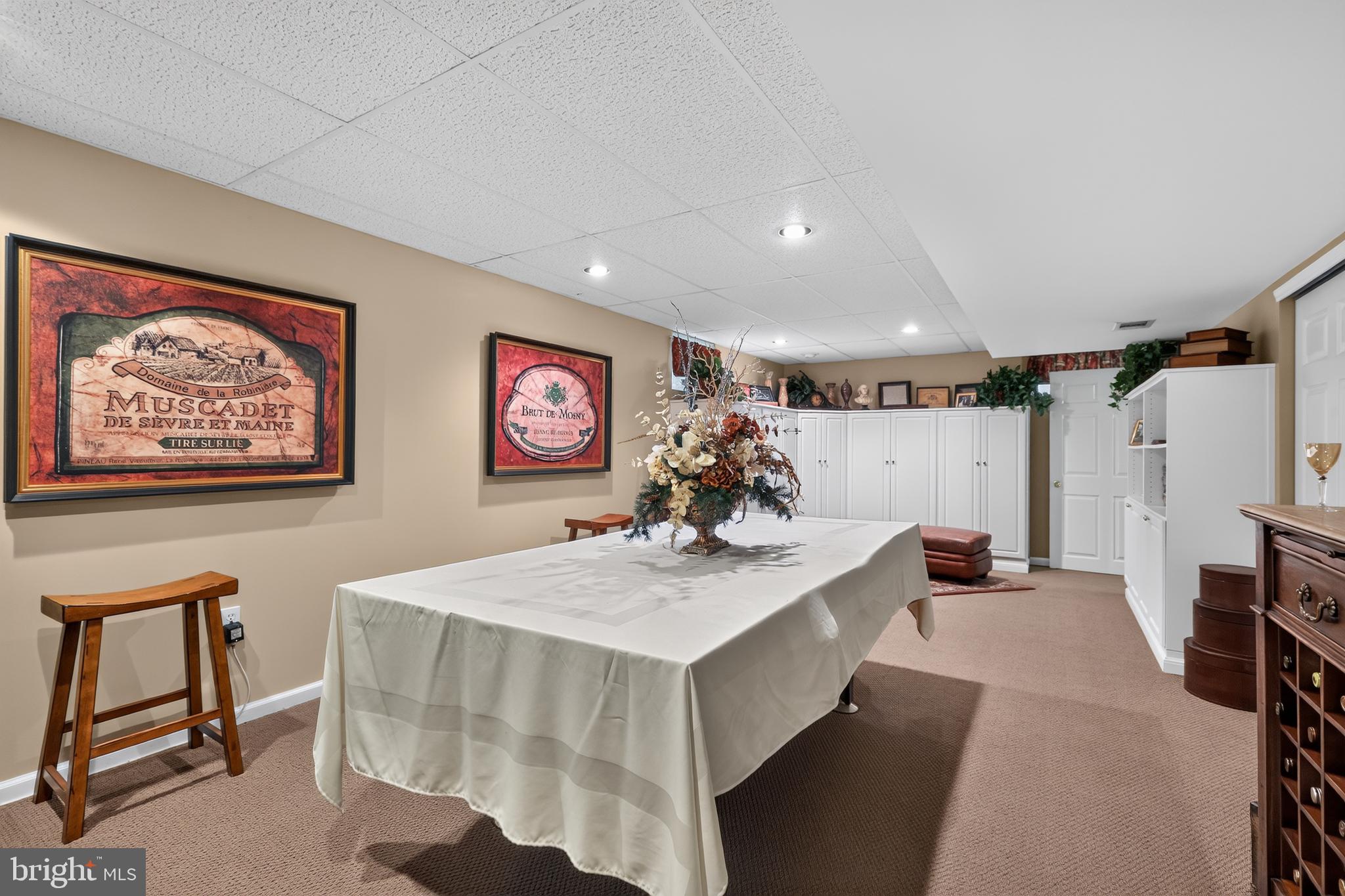 YARDLEY ESTS - Residential