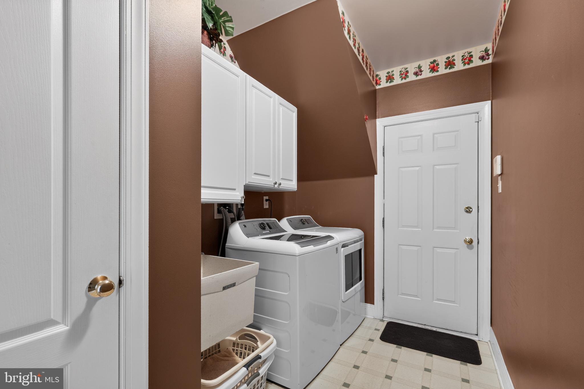 YARDLEY ESTS - Residential