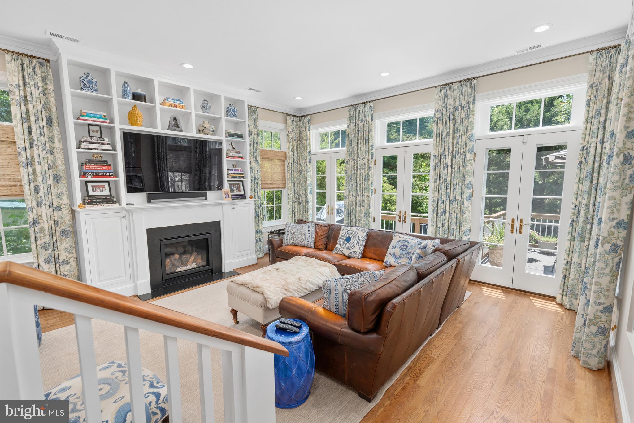WESLEY HEIGHTS - Residential