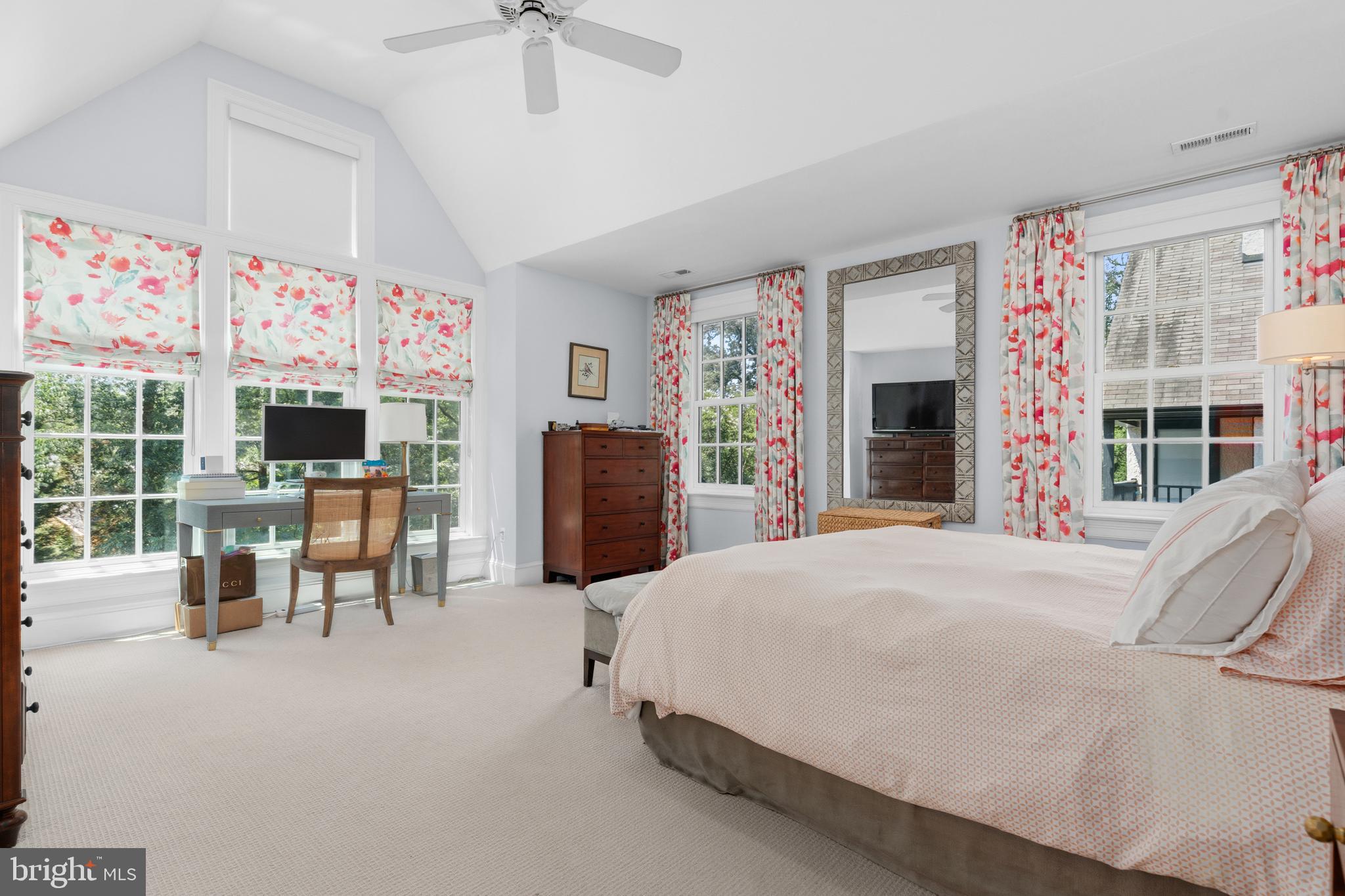 WESLEY HEIGHTS - Residential