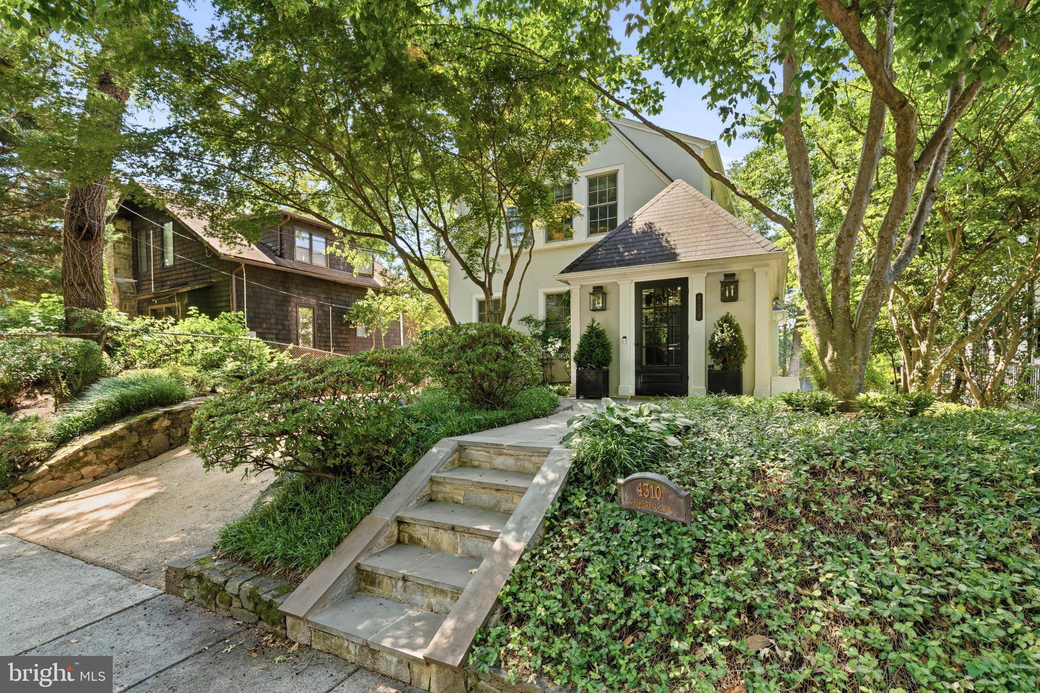 WESLEY HEIGHTS - Residential