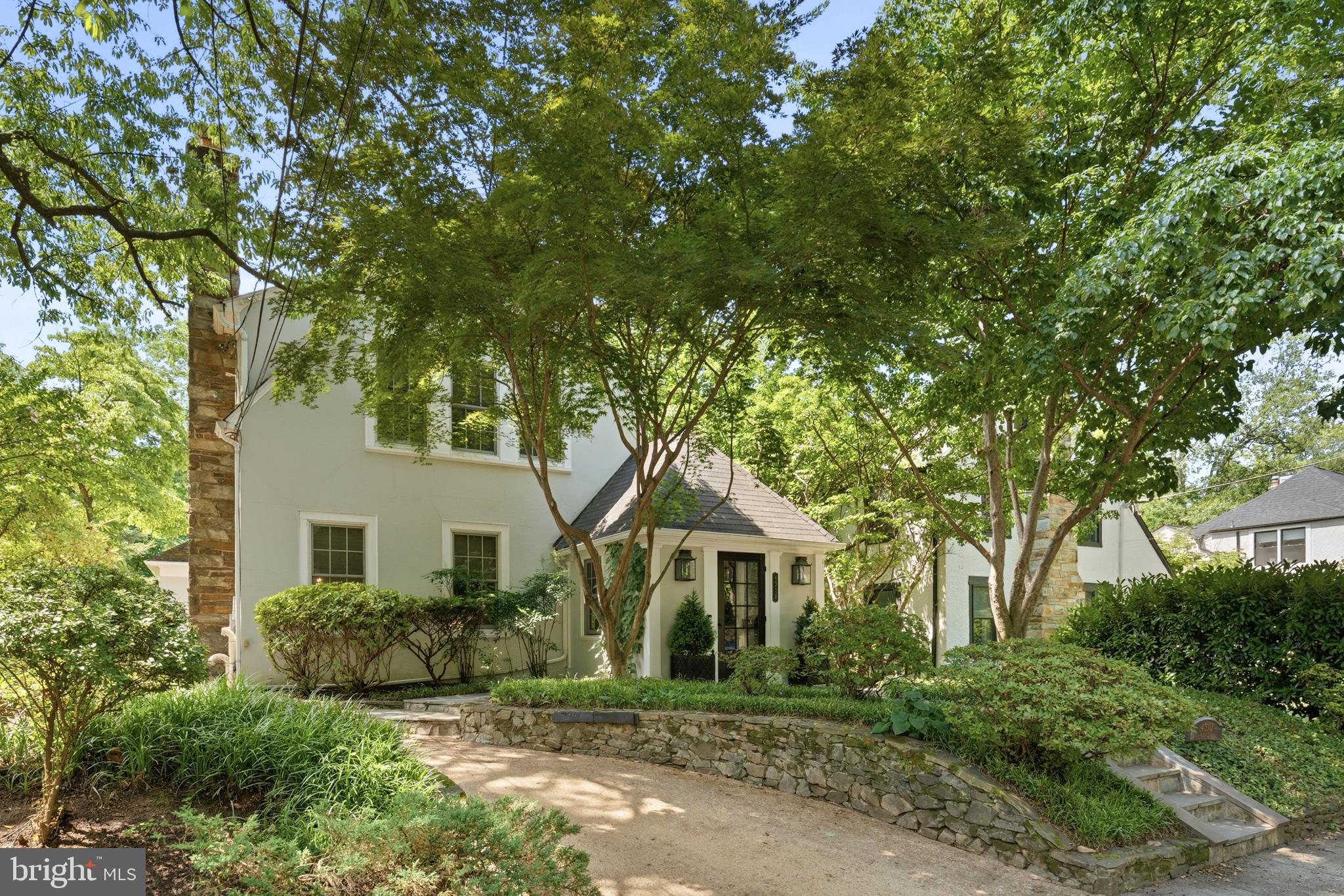 WESLEY HEIGHTS - Residential