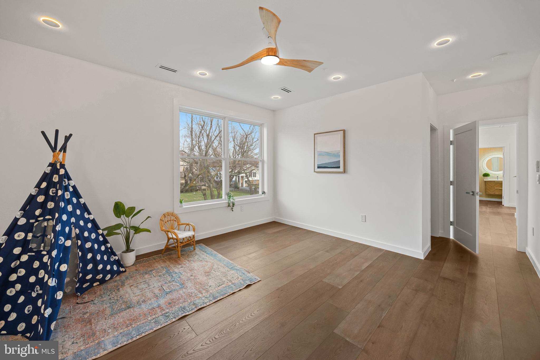 STEVENSVILLE - Residential