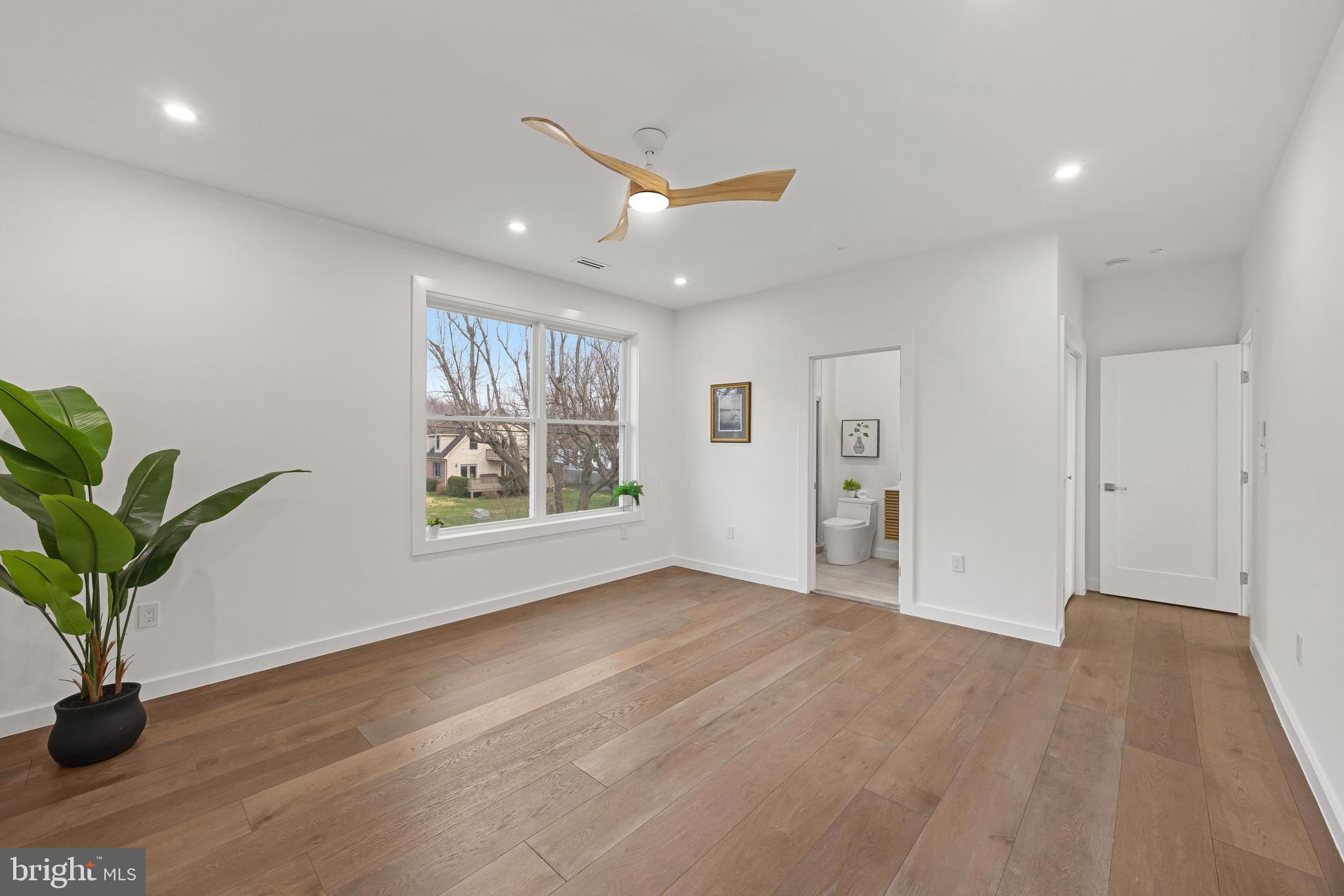 STEVENSVILLE - Residential